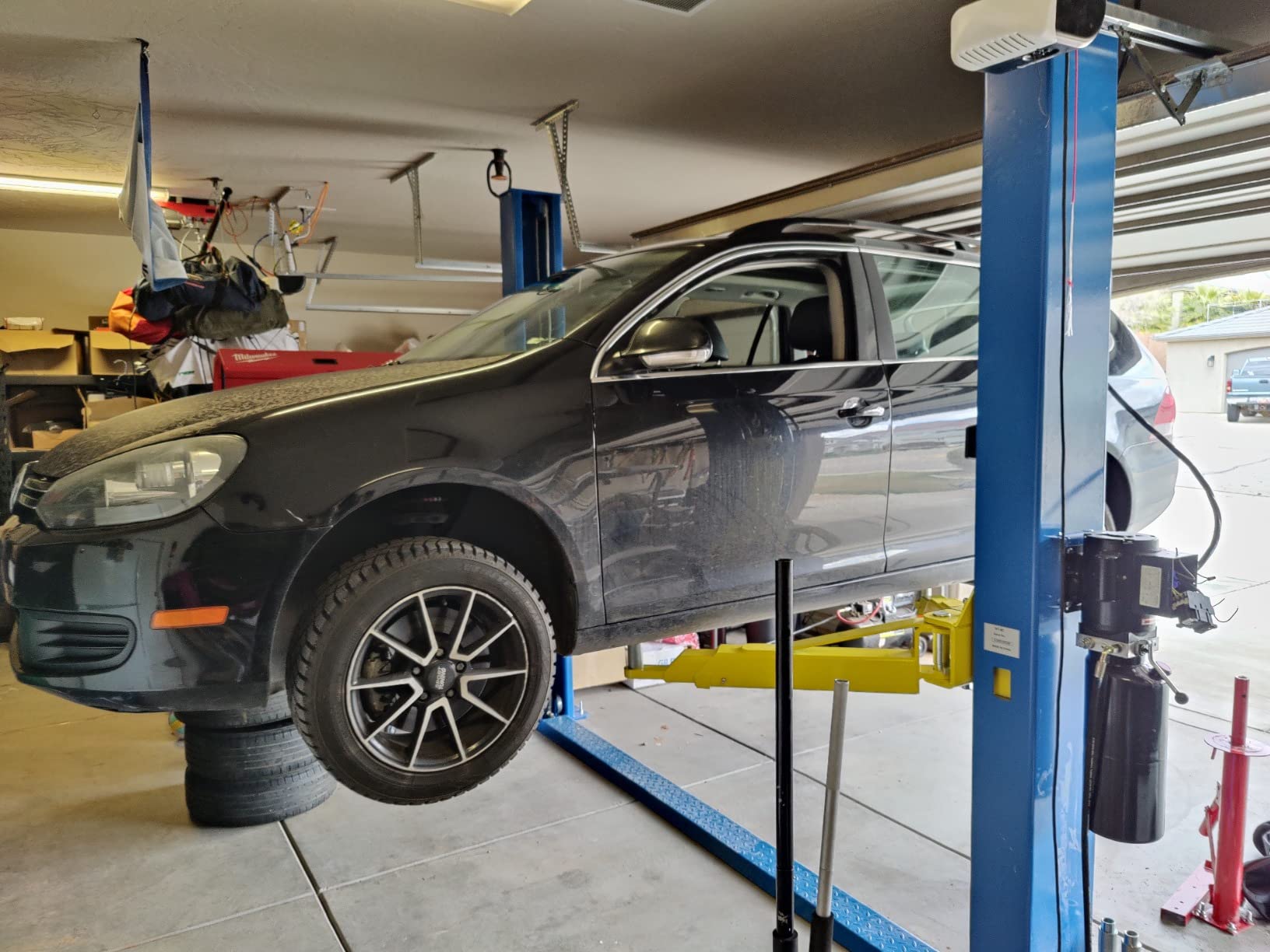 Triumph NT9FP 9,000 lb Two Post Auto Lift Floor Plate Car Hoist Truck Jack Garage customer photo 1