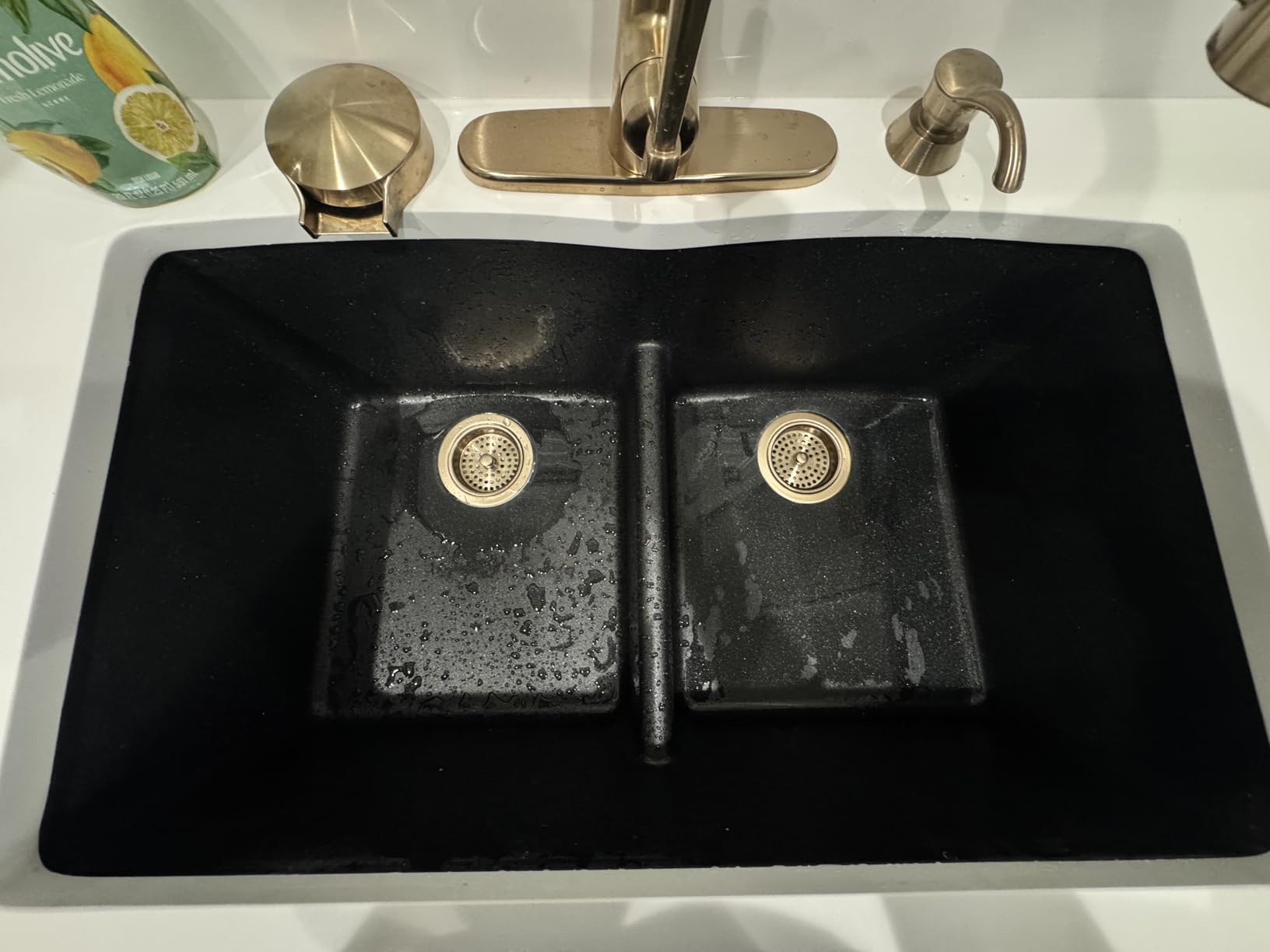 Delta Brushed Gold Metal Glass Rinser for Kitchen Sink, Cup Washer for Sink, Bottle Washer, Champagne Bronze GR250-CZ customer photo 1