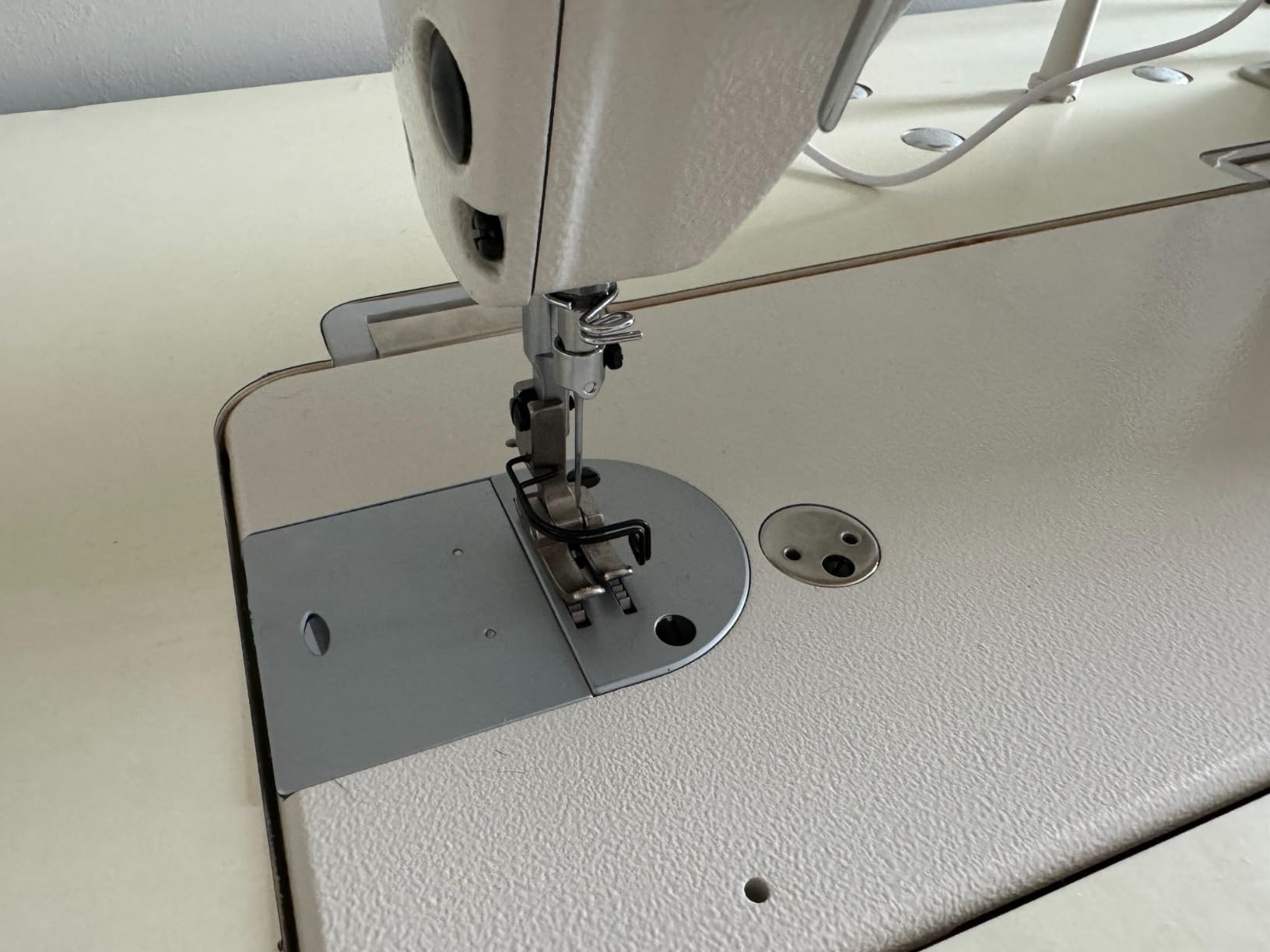 Juki Heavy Material Industrial Straight Stitch Sewing Machine, Table & Servo Motor Assembly Required. customer photo 2