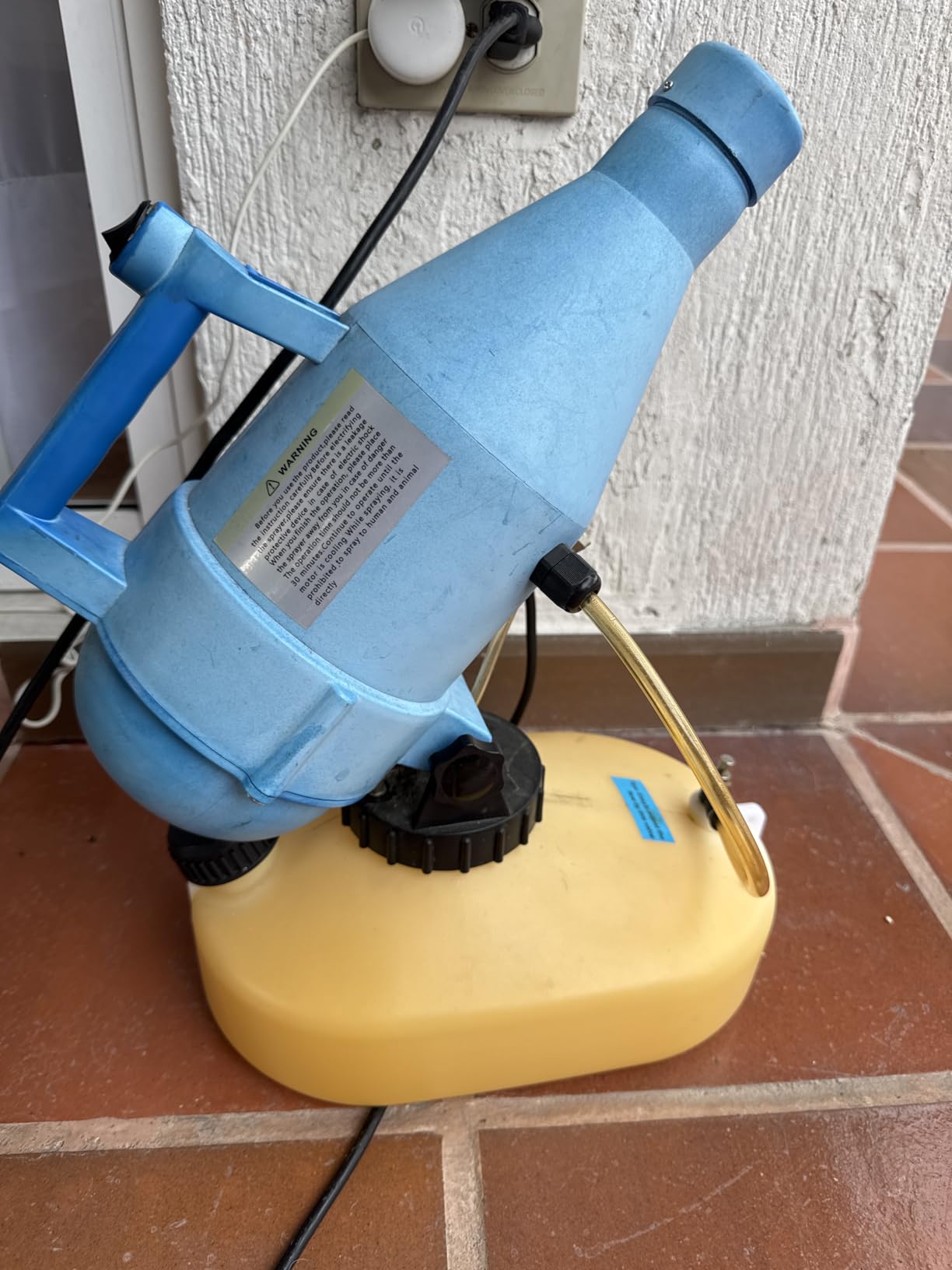 Electric ULV Portable Fogger Sprayer Machine 4.5L (1.2 Gallon) Cold Fogger Machine Spraying Distance 30ft for Home, Hotel, Church, School, Yard customer photo 2