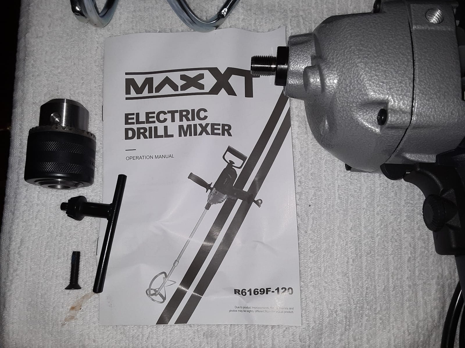MAXXT Drill Mixer Set with Spade Handle 1/2 inch Electric Corded Mixing Drill Machine 9A Motor Concrete Mud Mixer customer photo 1