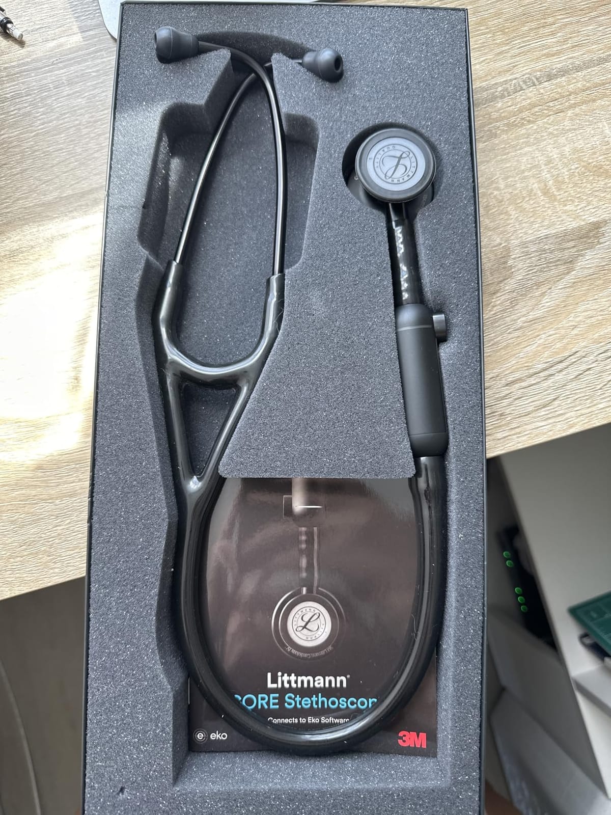 3M Littmann CORE Digital Stethoscope, Up To 40x Amplification, Active Noise Cancellation, In-App Sound Wave Visualization, Black-Finish Chestpiece, 8480 customer photo 1