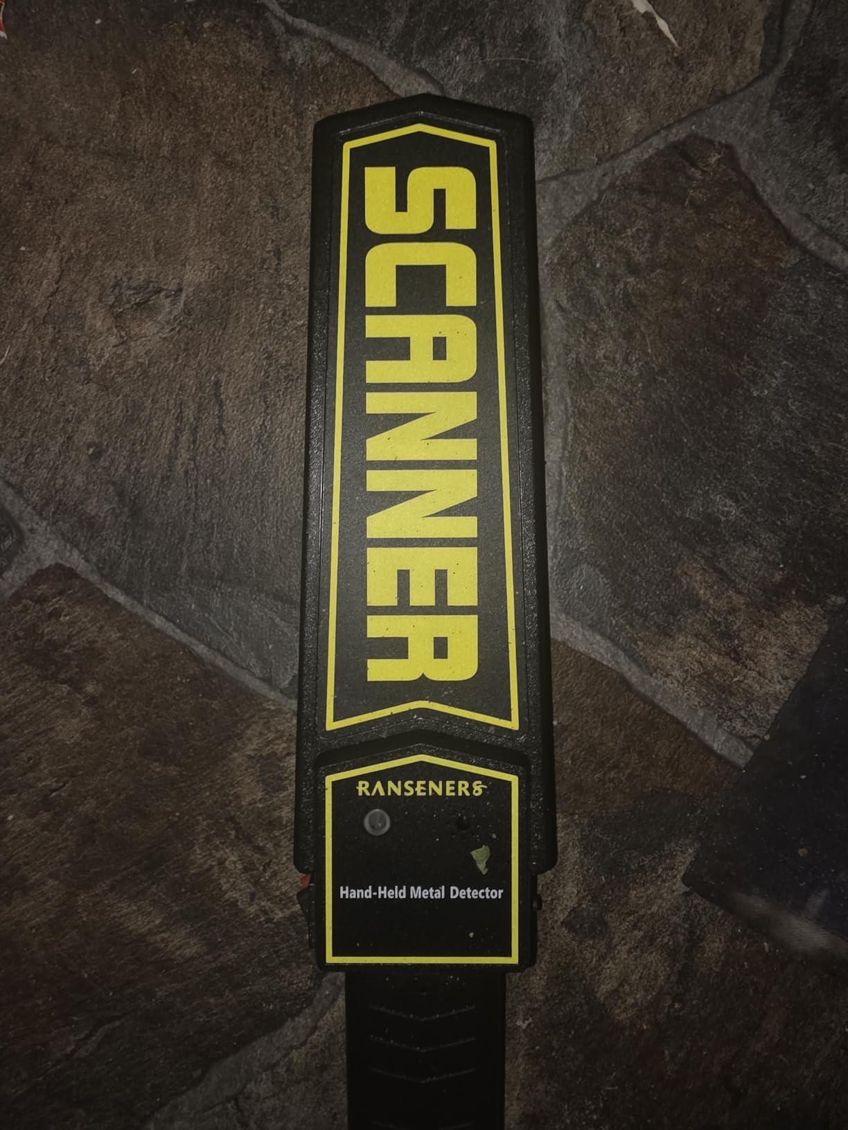 RANSENERS Handheld Metal Detector Wand, Security Wand, Portable Adjustable Sound & Vibration Alerts, Detect All Metal Products (Include Battery) customer photo 1