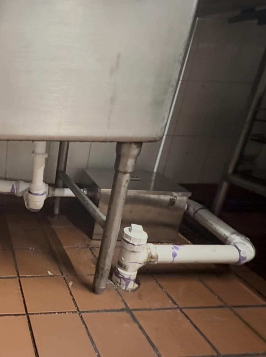 IRONWALLS 8LBS Commercial Grease Trap, Side Inlet Stainless Steel Wastewater Grease Interceptor Oil-Water Separator with Removable Mesh Filter for Restaurant Coffee Shop Home Kitchen customer photo 1