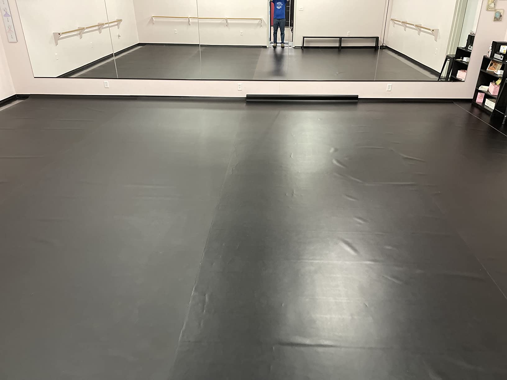 VEVOR Dance Floor Roll, 1.5mm PVC Dance Flooring Marley Dance Practice Floor Portable Grey/Black Roll Out Dance Floor Non-Slide & Wearproof Dance Mat for Ballet (6.6 x 15.7 ft, 6.6 x 49.2 ft) customer photo 1