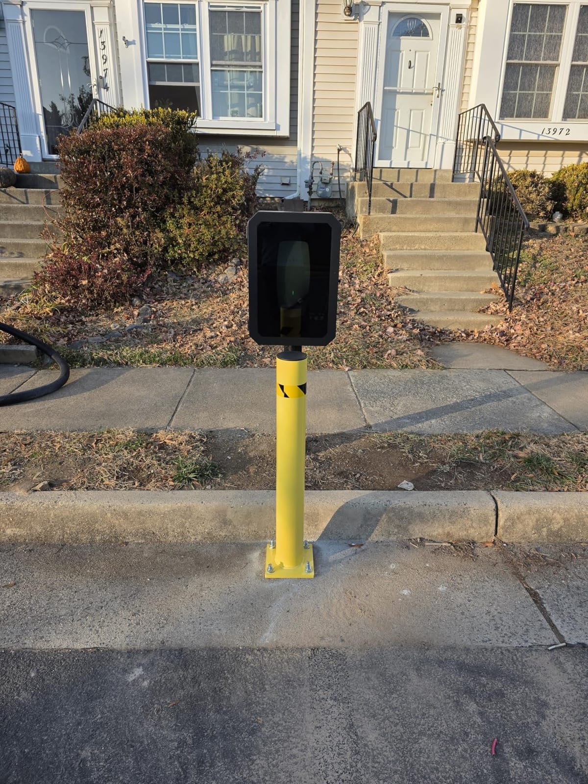Crowd Control Warehouse Trafford Industrial Steel Bollards 42 Height, Safety Steel Post, Yellow Powder-Coated Finish Heavy Duty Fillable with Concrete, for Driveway Barrier, Parking Pole & Traffic customer photo 1