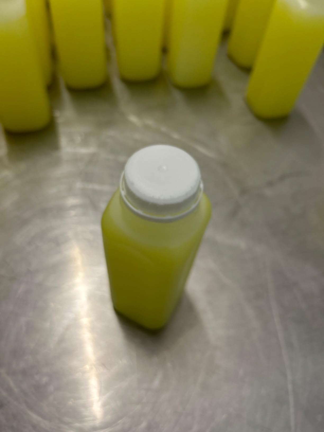 Electric Bottle Capping Machine 60Kg/f Handheld Bottle Cap Sealer Bottle Screwing Sealing Machine for 10-50mm diameter Plastic Bottles 160W 110v customer photo 1