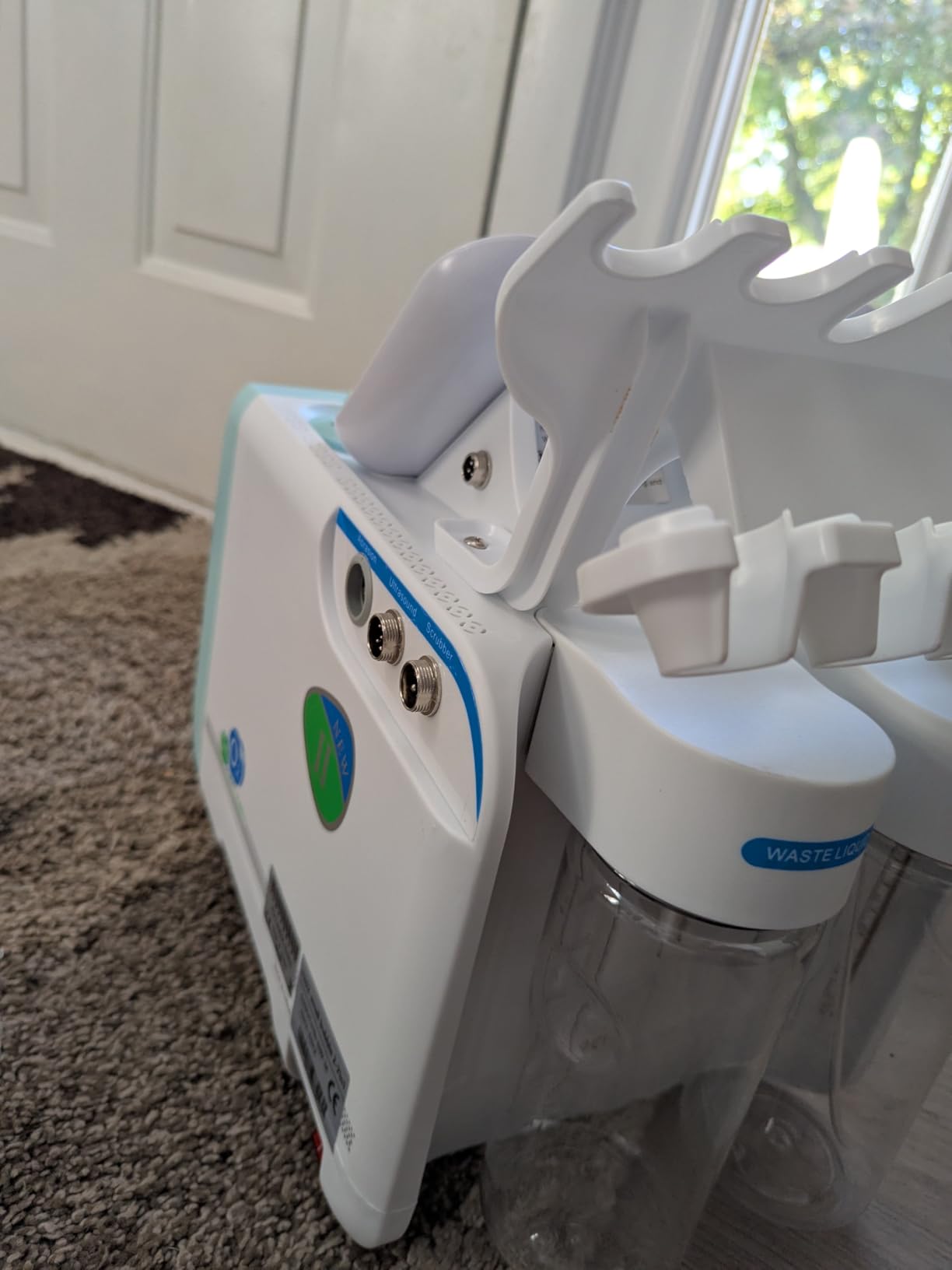 BRÜUN Facial Care Machine - A 7 in 1 Multifunctional Face Care Device for Skin Moisturizing - A Vacuum Cleaning Jet for Home and Beauty Salon customer photo 2