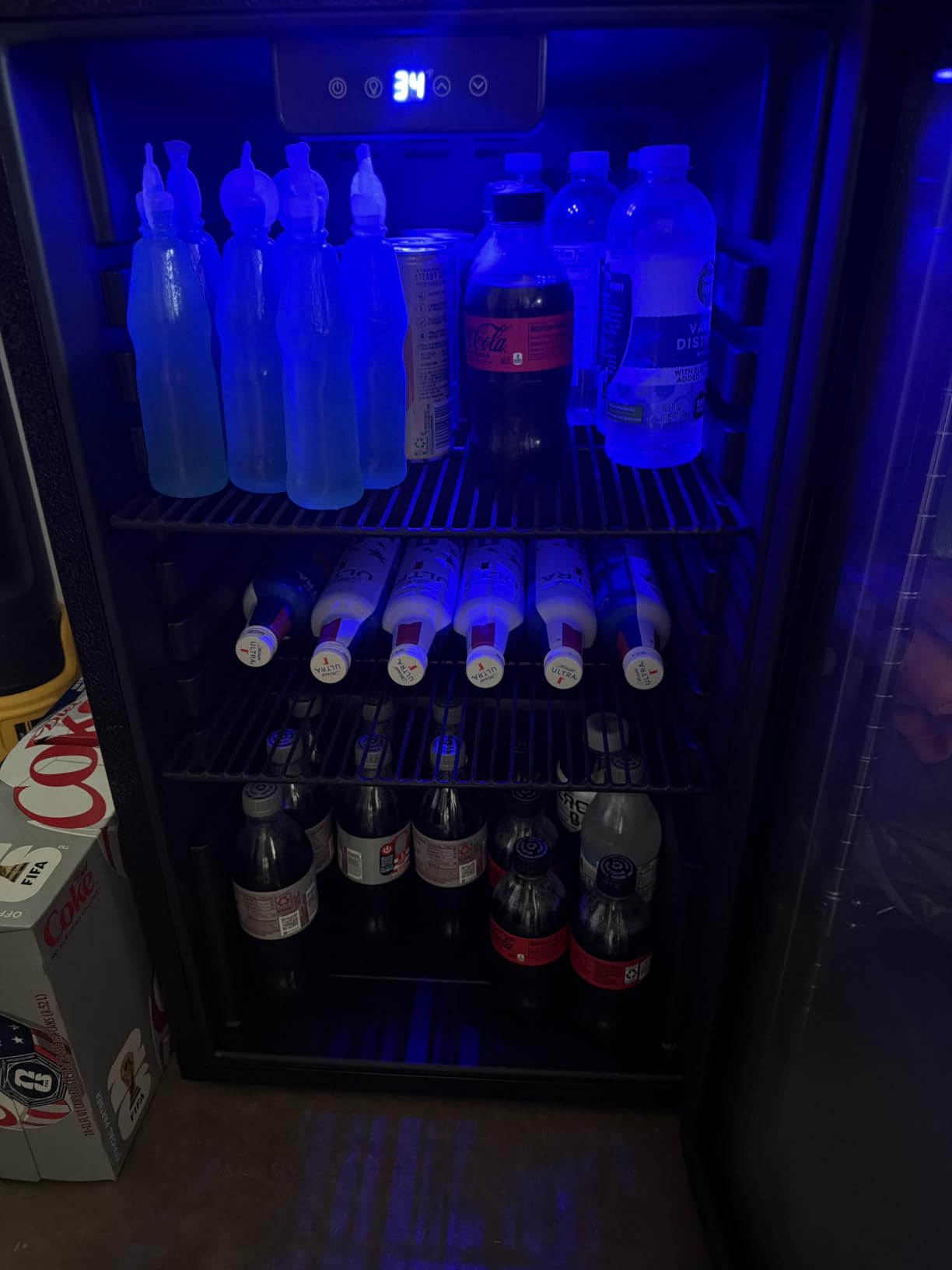 Honeywell Beverage Refrigerator and Cooler, 116 Can Mini Fridge with Glass Door for Soda Beer or Wine for Office or Bar with Adjustable Removable Shelving, Commercial Grade customer photo 1