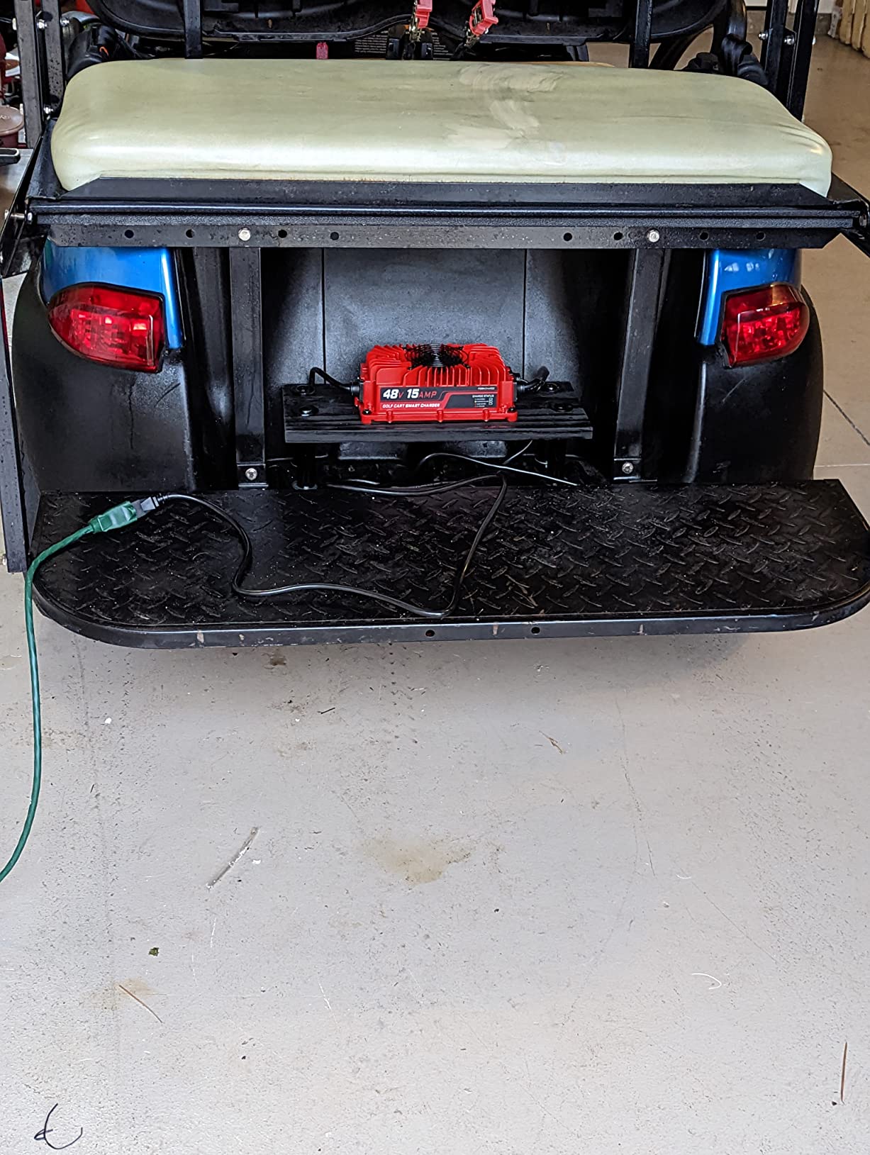 FORM 48 Volt Onboard Golf Cart Battery Charger - 48V 15AMP Lead Acid Battery Charger customer photo 1
