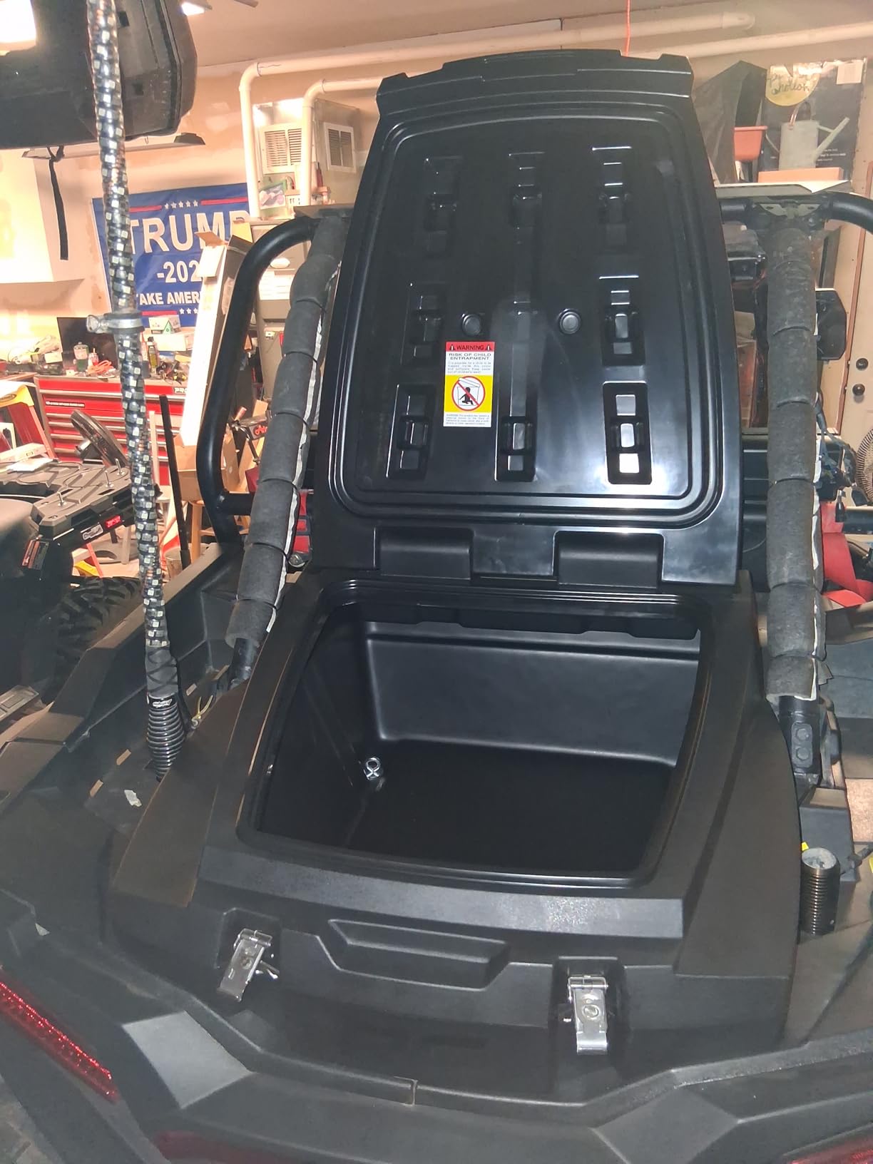 Rough Country Rear Bed Cargo Box for Polaris RZR XP 1000 (2 & 4-Seat Models) - 27-Gallon Storage Capacity, Watertight Seal, High-Impact UV-Resistant, Lockable Latches customer photo 1