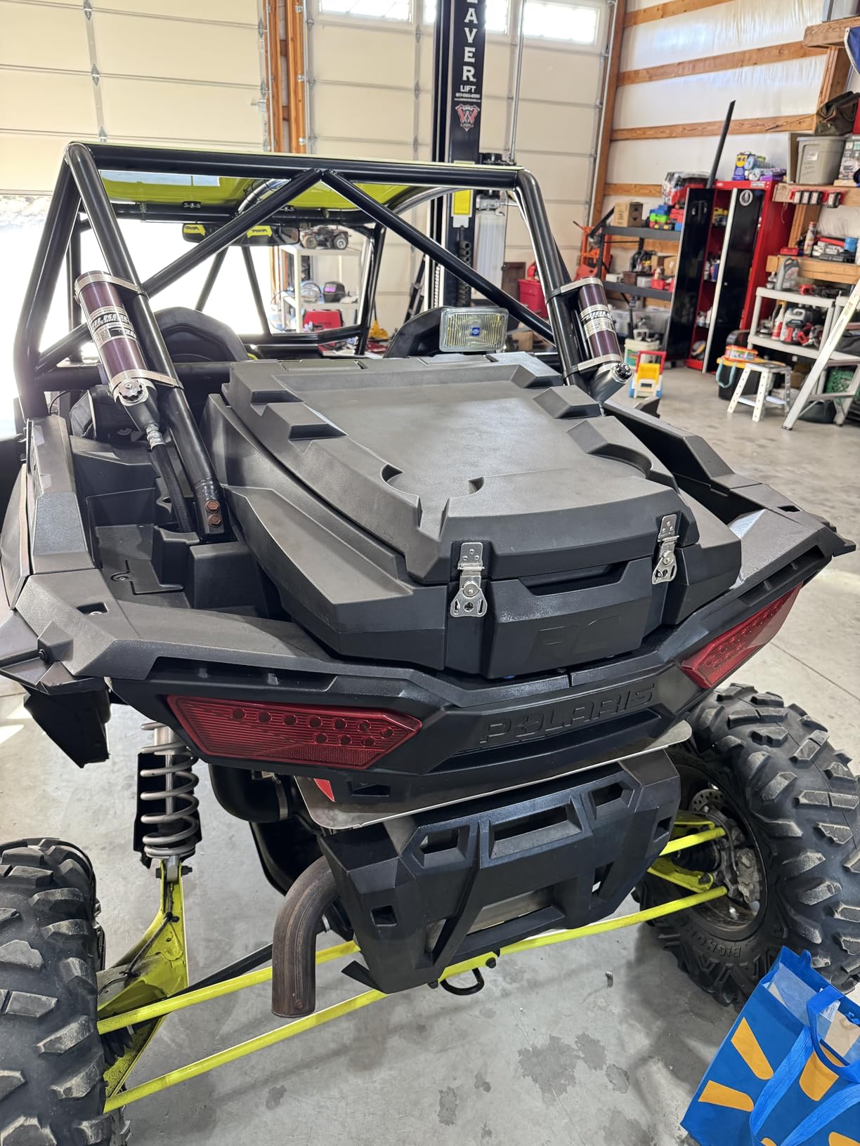 Rough Country Rear Bed Cargo Box for Polaris RZR XP 1000 (2 & 4-Seat Models) - 27-Gallon Storage Capacity, Watertight Seal, High-Impact UV-Resistant, Lockable Latches customer photo 2