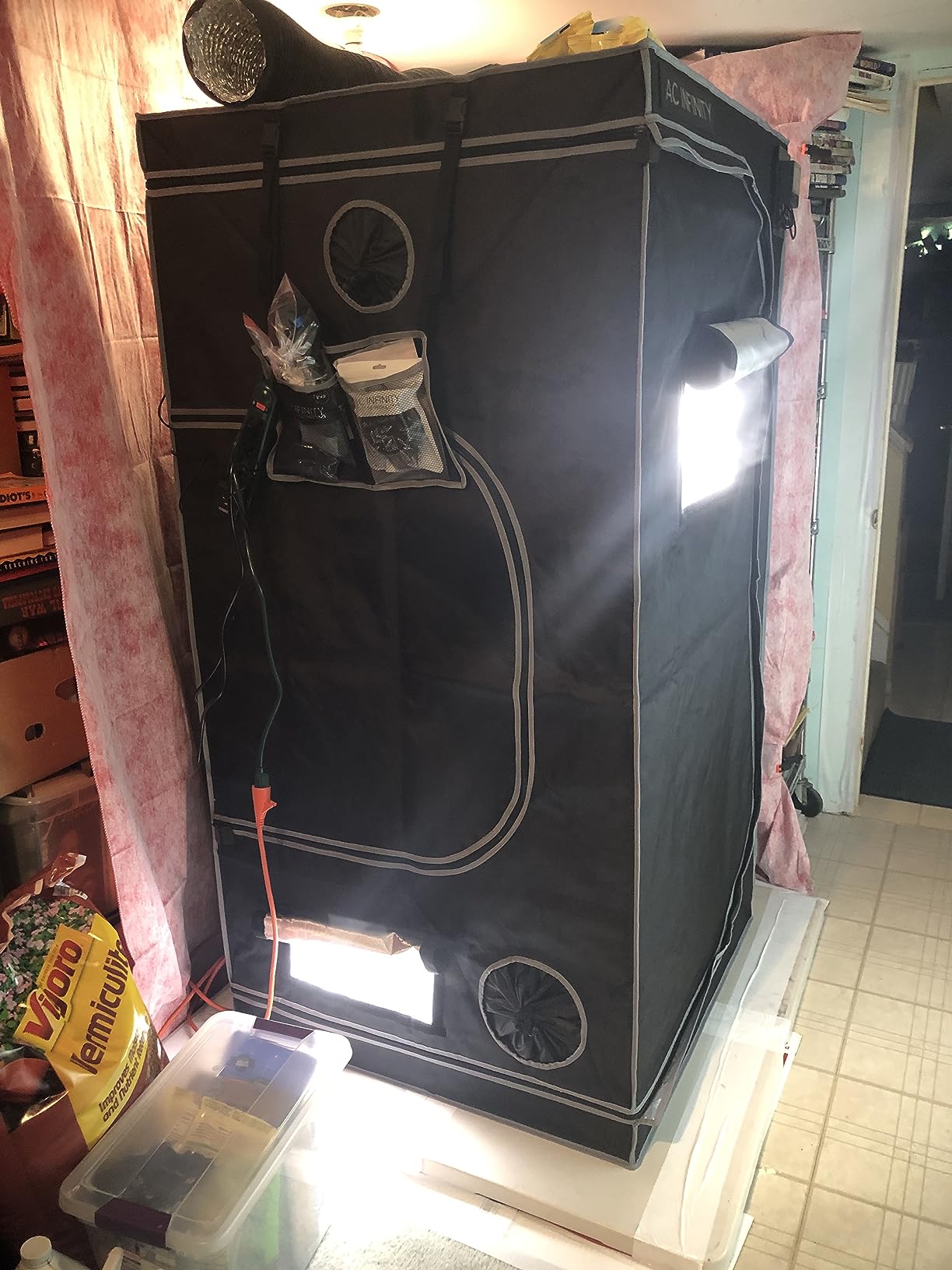 AC Infinity AI Grow System 3x3, 3-Plant Kit w/Self-Learning AI Controller | Dynamic Airflow & LM301H LED Lighting Control, 2000D Mylar Tent w/ Lab-Tested Reflectivity, Largest Zippered Window customer photo 2
