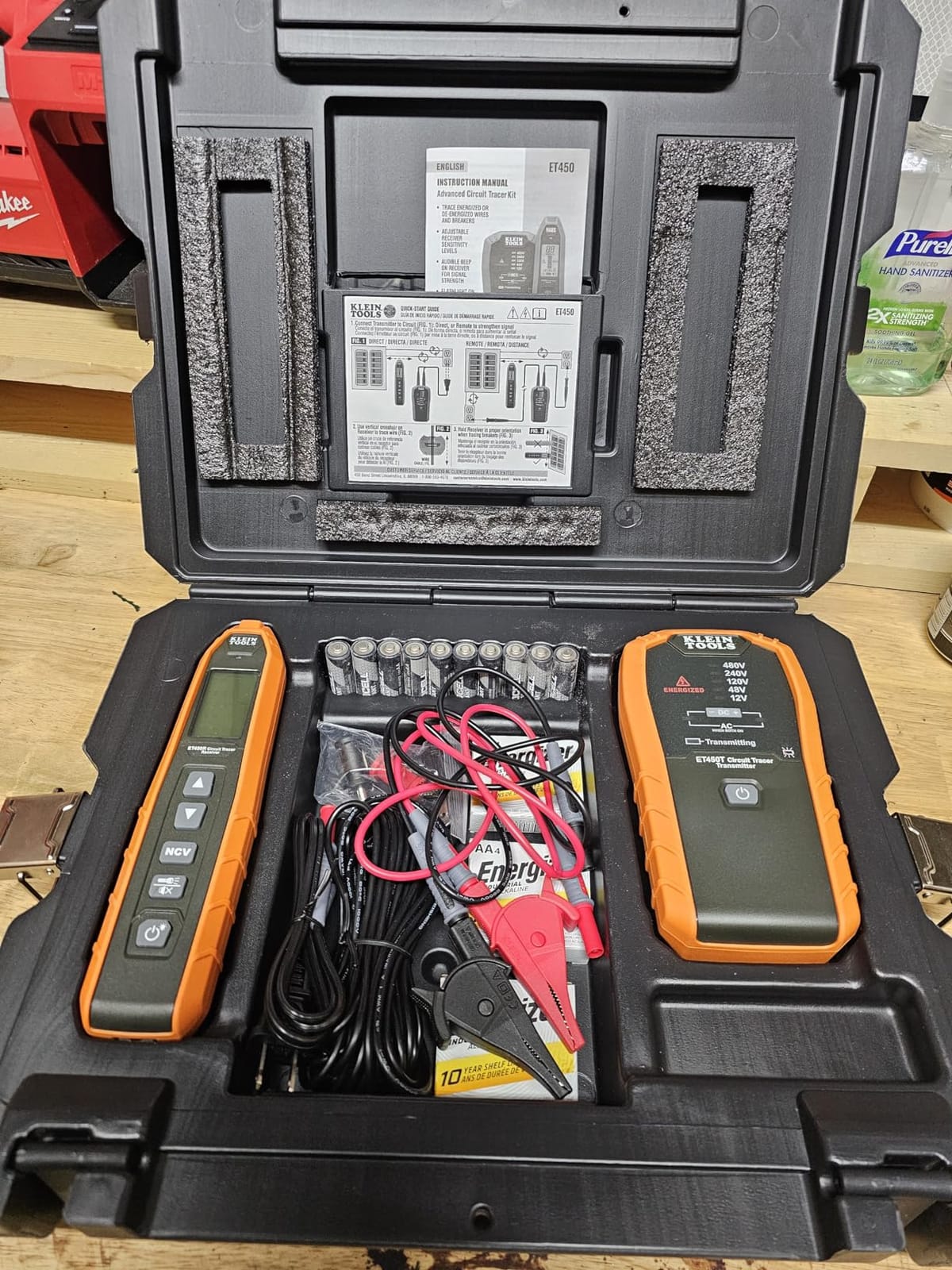 Klein Tools ET450 Advanced Underground Circuit Breaker Finder and Wire Tracer Kit for Energized and Non-Energized Breakers, Fuses, and Wires customer photo 2
