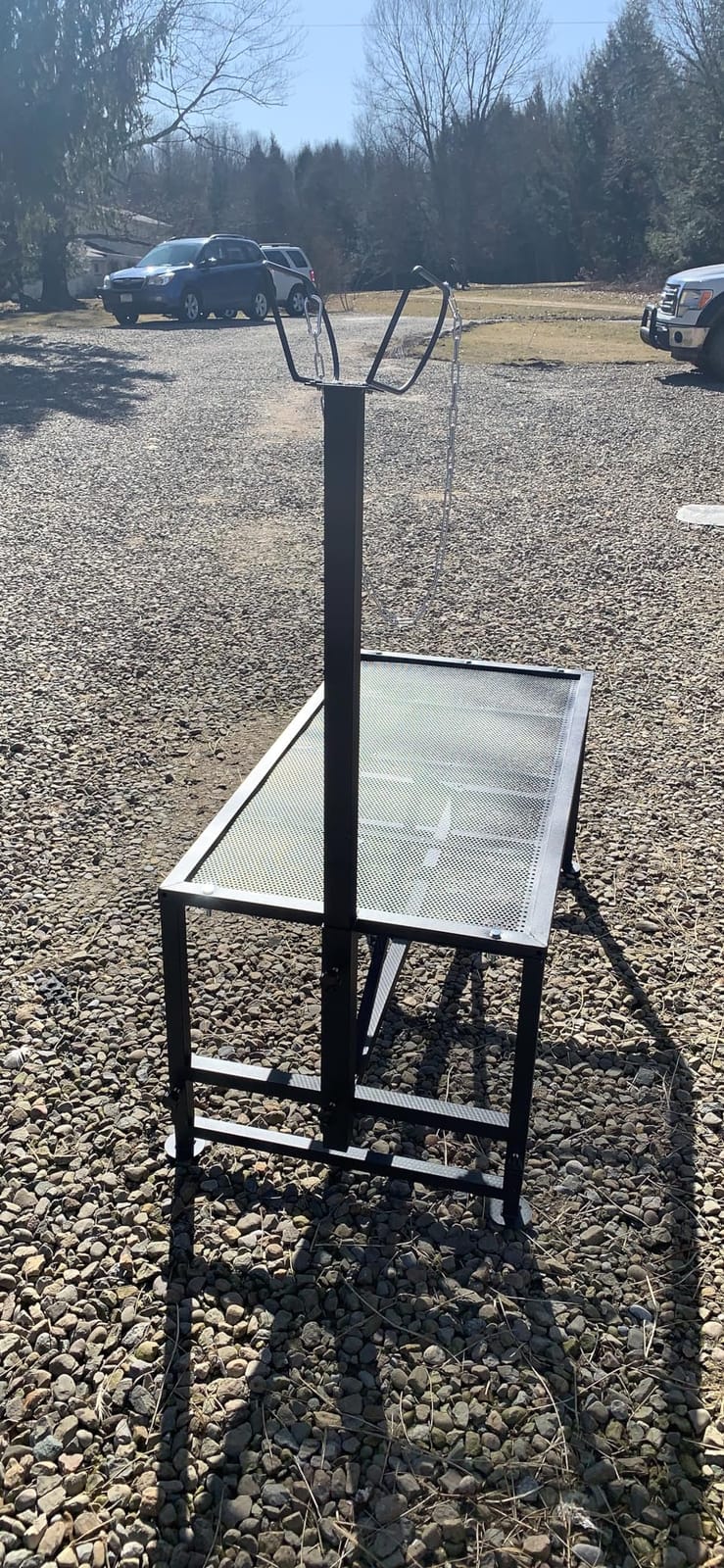 Goat Milking Stand 600Lbs Goat Stand Sheep Stand for Trimming Metal Livestock Stand with Adjustable Headpiece Goat Shearing Livestock Stand Height Adjustable, Black customer photo 1