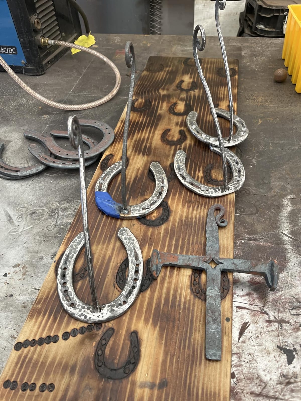 1 Burner Propane Blacksmith Forge Kit, 2600°F Metal Forge | Single Burner, Stainless Steel, Double Doors, Knife Making, Farrier Tools customer photo 1