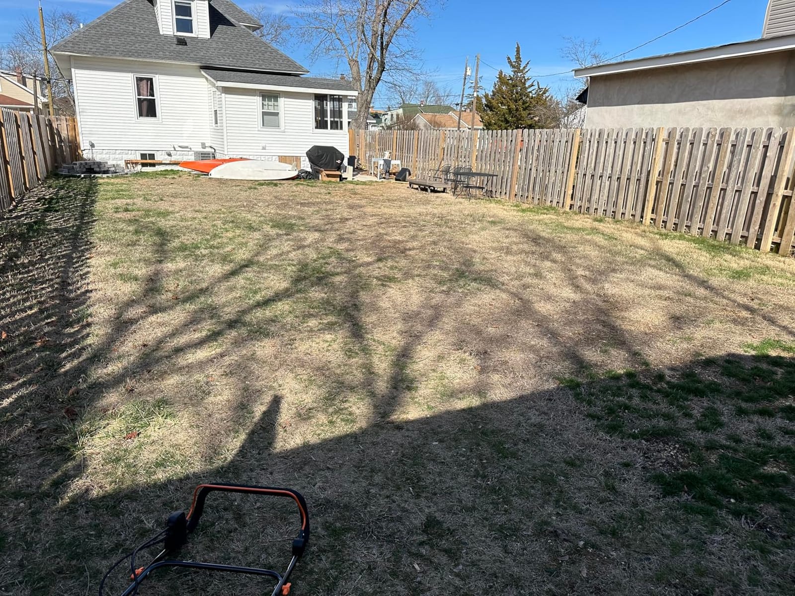 WEN 15-Inch 13-Amp 2-in-1 Electric Dethatcher and Scarifier with 12-Gallon Collection Bag (DT1315) customer photo 1