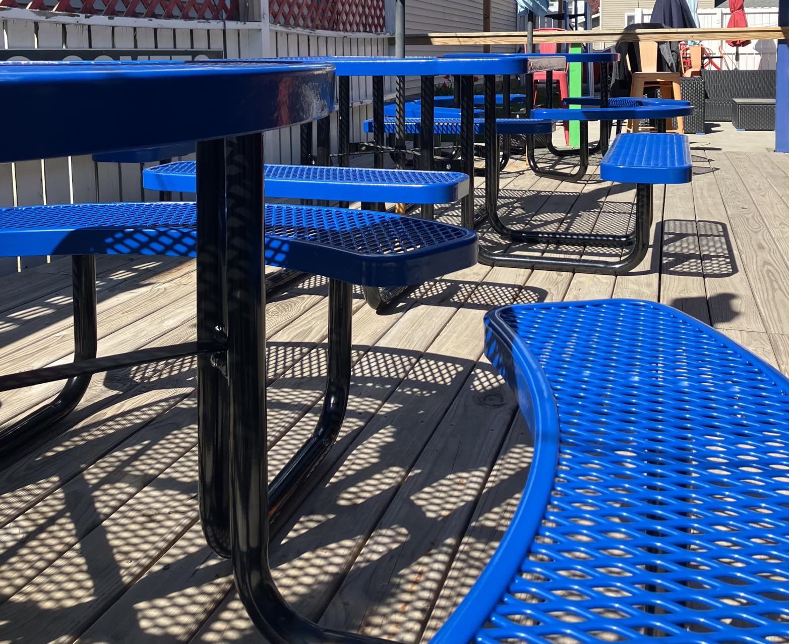 Commercial Metal Picnic Table (Green, 46in, Round, Expanded Steel) | ADA Compliant Convertible, Heavy-Duty, Adjustable Seats, Umbrella Hole, Thermoplastic Coated, Weather Resistant customer photo 1
