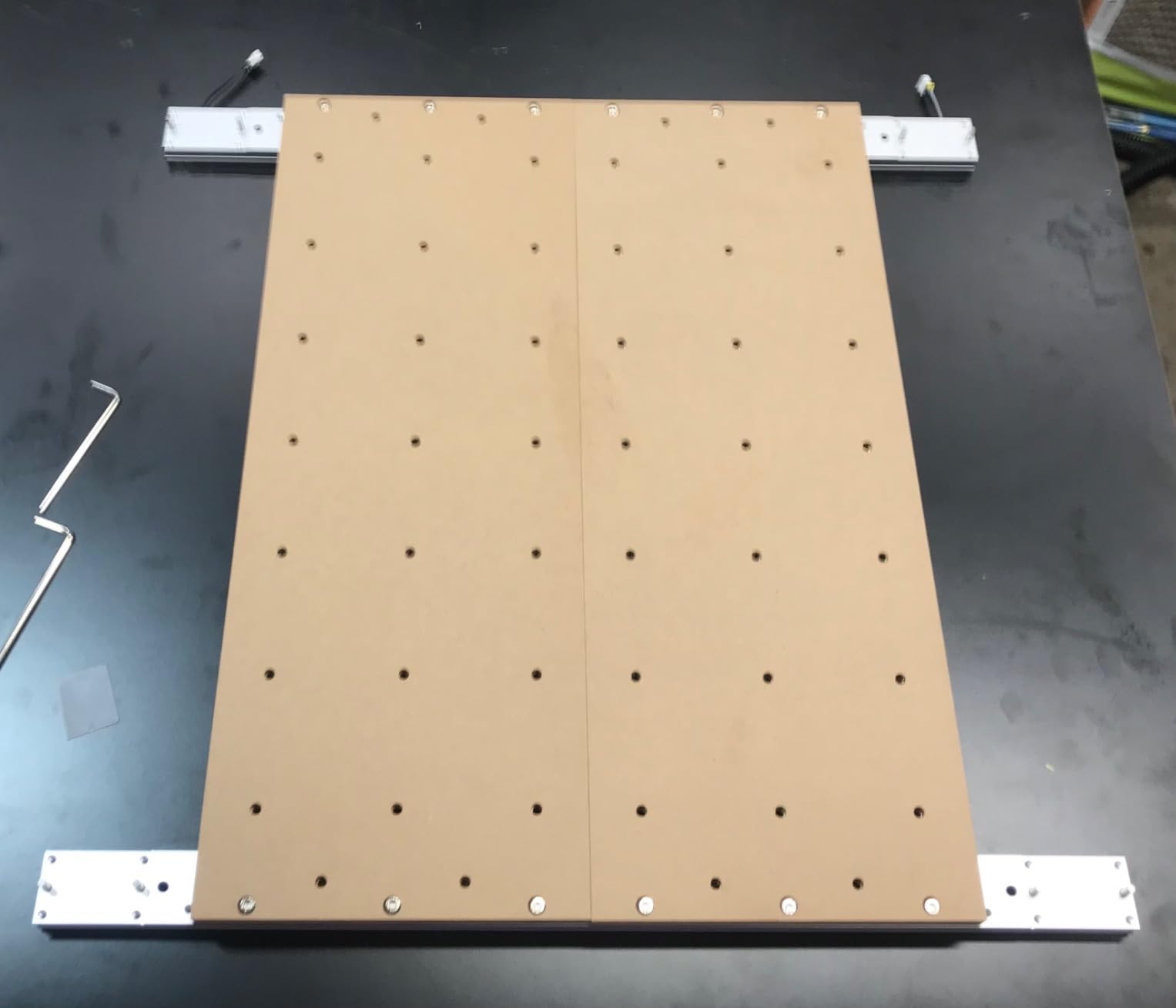 Genmitsu 4040-PRO CNC Router Machine for Metal Acrylic Cutting Milling | Upgraded Version, GRBL Control, Lead Screw Driven, 3-Axis Engraving, 17.1' x 15.7' x 3.1' Working Area customer photo 2