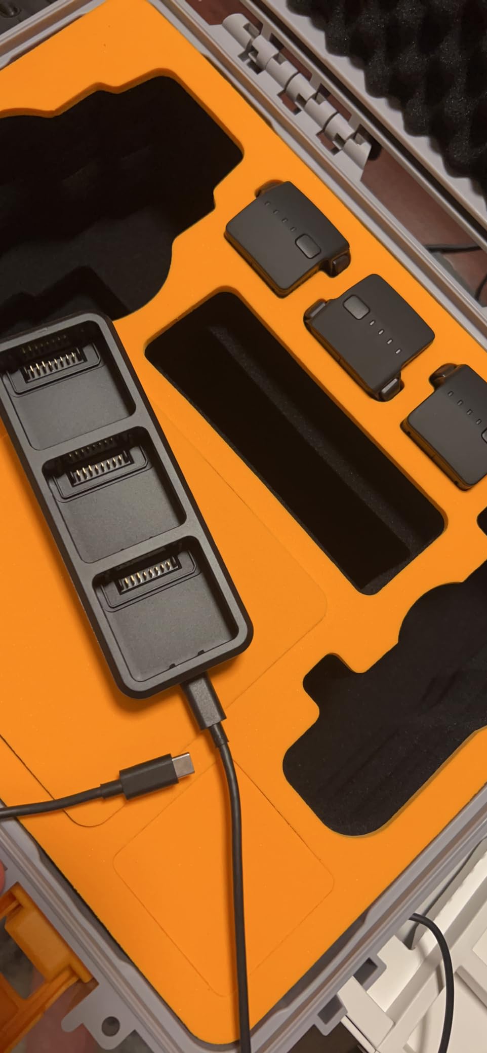 DJI Mavic 3 Enterprise Series Battery Kit - Three Intelligent Flight Batteries and 100W Charging Hub customer photo 1