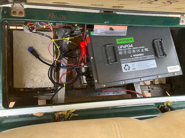 VATRER POWER 48V 105Ah Lithium Golf Cart Battery, UL2271 Listed | Built-in 200A Smart BMS, Touch Monitor & APP, 4000+ Cycles, Max 10.24kW Output Lithium Replacement Battery for Golf Carts customer photo 1