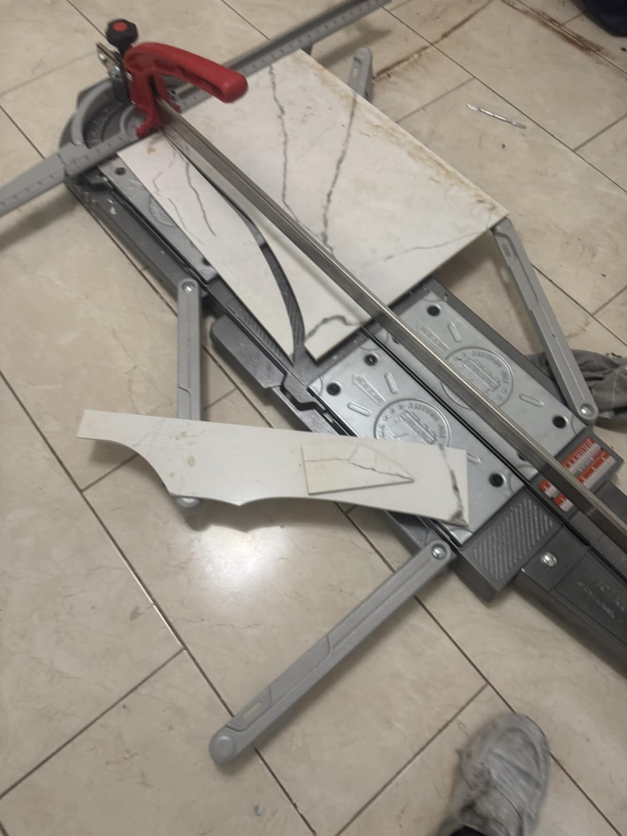 Montolit Masterpiuma 63P5 Power 5 Ergonomic Manual Tile Cutter 24.5