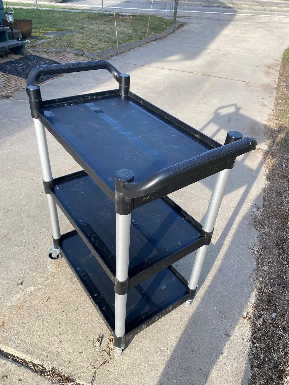 Plastic Utility Carts with Wheels, 3-Tier Restaurant Cart, Heavy Duty Rolling Cart Food Service Cart 420LBS, Bus Cart with Lockable Wheels and Rubber Hammer for Warehouse/Kitchen, Black customer photo 2