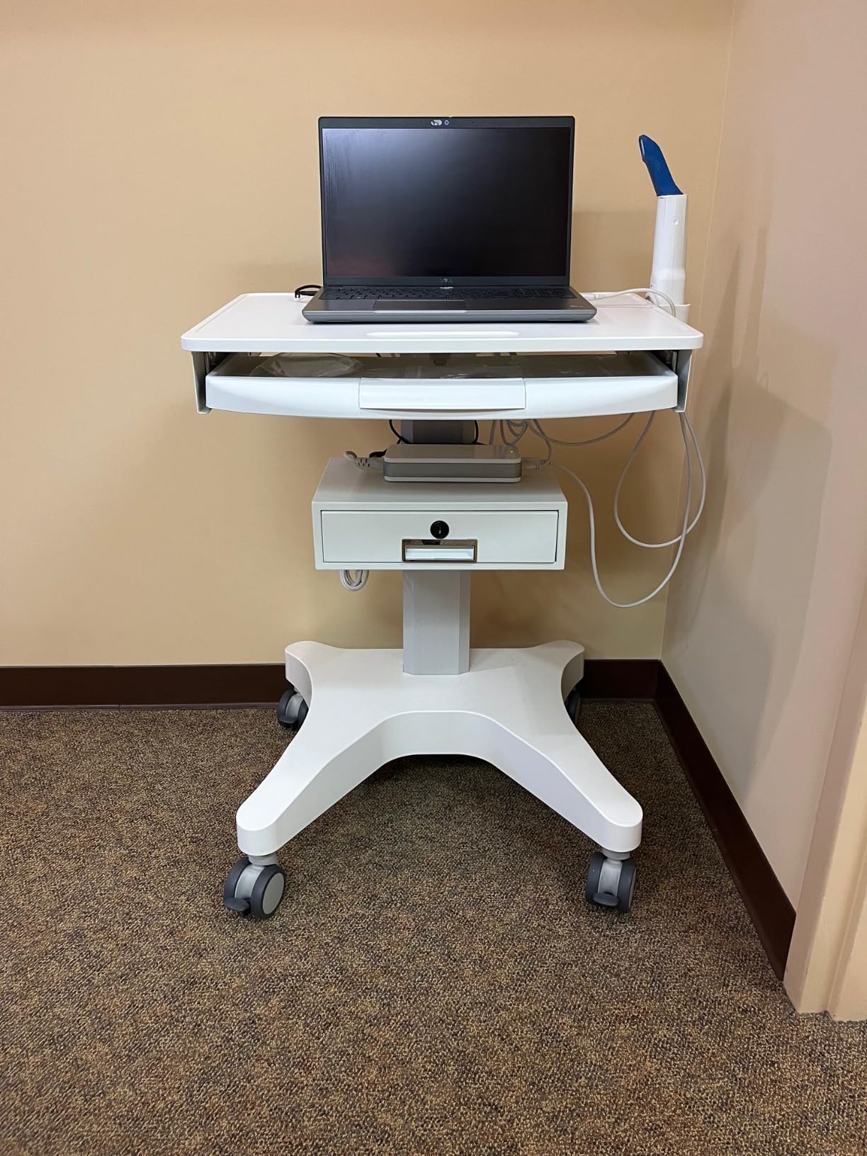 Medical Trolley Cart with Laptop Tray and Oral Scanner Holder, Mobile Workstation on Wheels with a Drawer for Hospital Dental Clinics Beauty Salons (OC-3) | Load Capacity 66lbs Height Adjustable Tabletop, 360° Lockable Wheels, Lockable Drawer customer photo 1