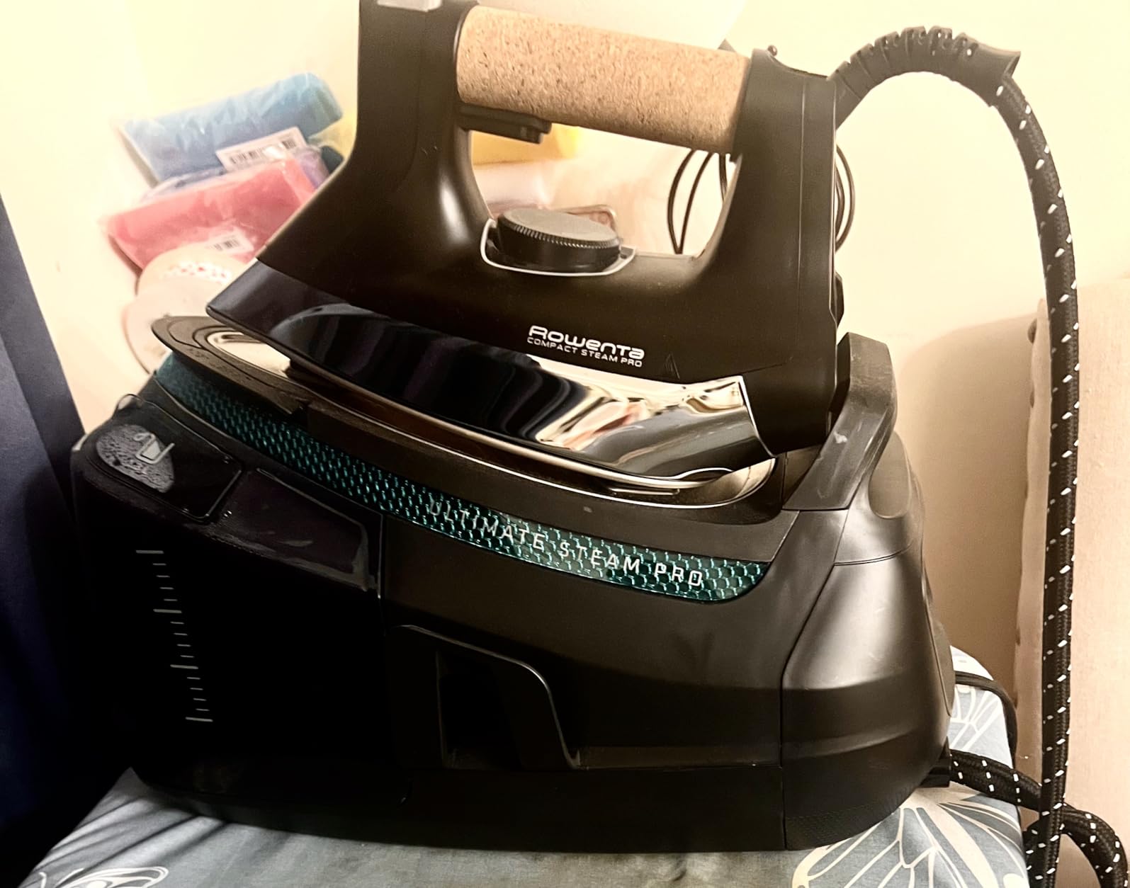 Rowenta Ultimate Steam Pro Stainless Steel Soleplate Professional Steam Station for Clothes, 1800 Watts, 1.3L Removable Tank, Boiler Technology, Fast Heat Up, Black Clothes Iron, DG8668 customer photo 2