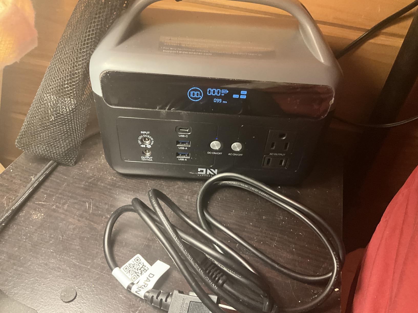 DaranEner Portable Power Station, 192Wh LiFePO4 Battery Backup Solar Generator with w/2 300W (Peak 600W) AC Outlets, USB-C PD 60W Fast Charge, Power Bank for Camping, Outdoor, Home, Emergency customer photo 2