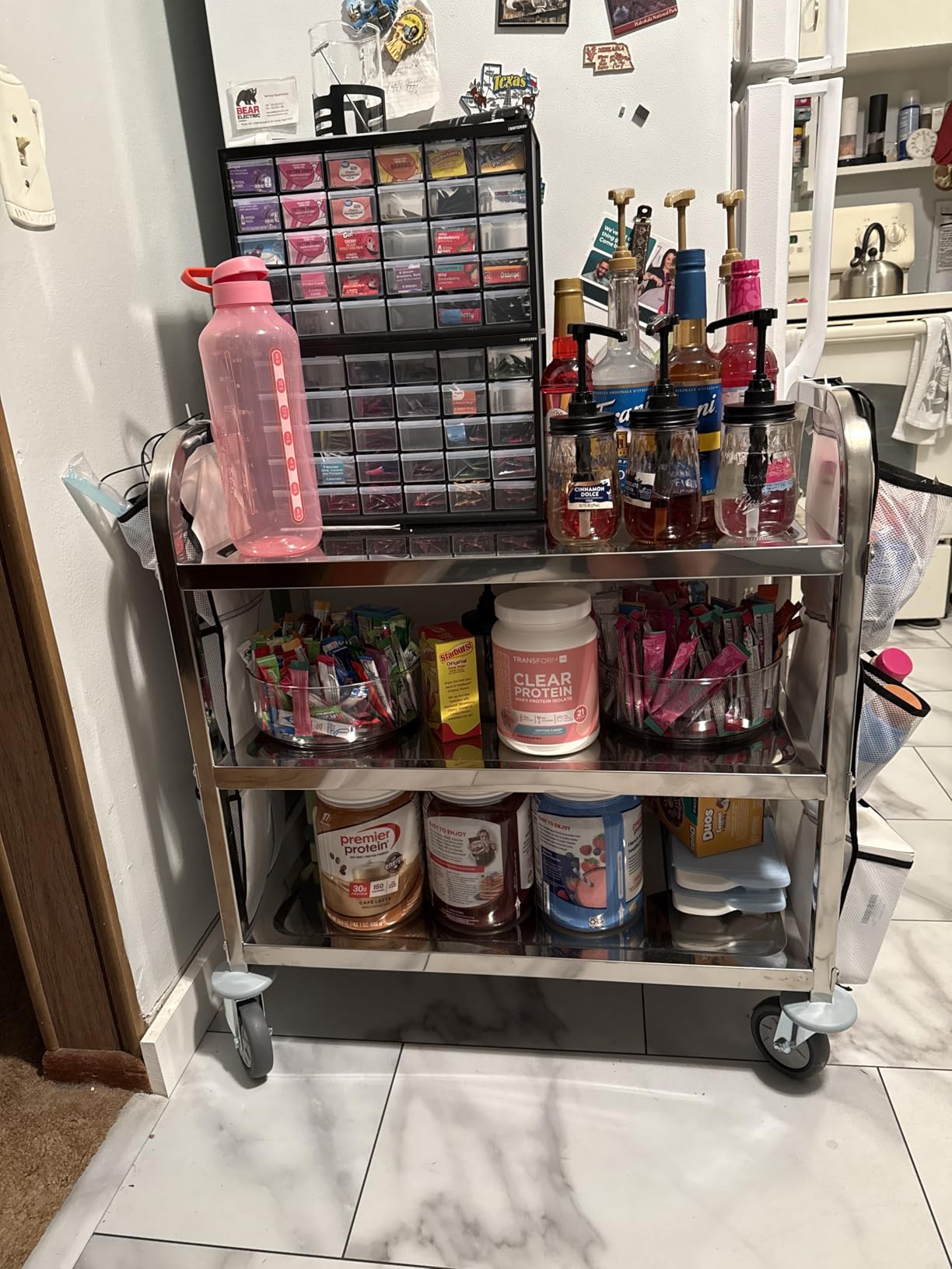 VEVOR Stainless Steel Cart, 3 Layers Lab Utility Cart 220 lbs Weight Capacity, Medical Cart with Lockable Universal Wheels, for Lab, Clinic, Kitchen, Salon customer photo 1