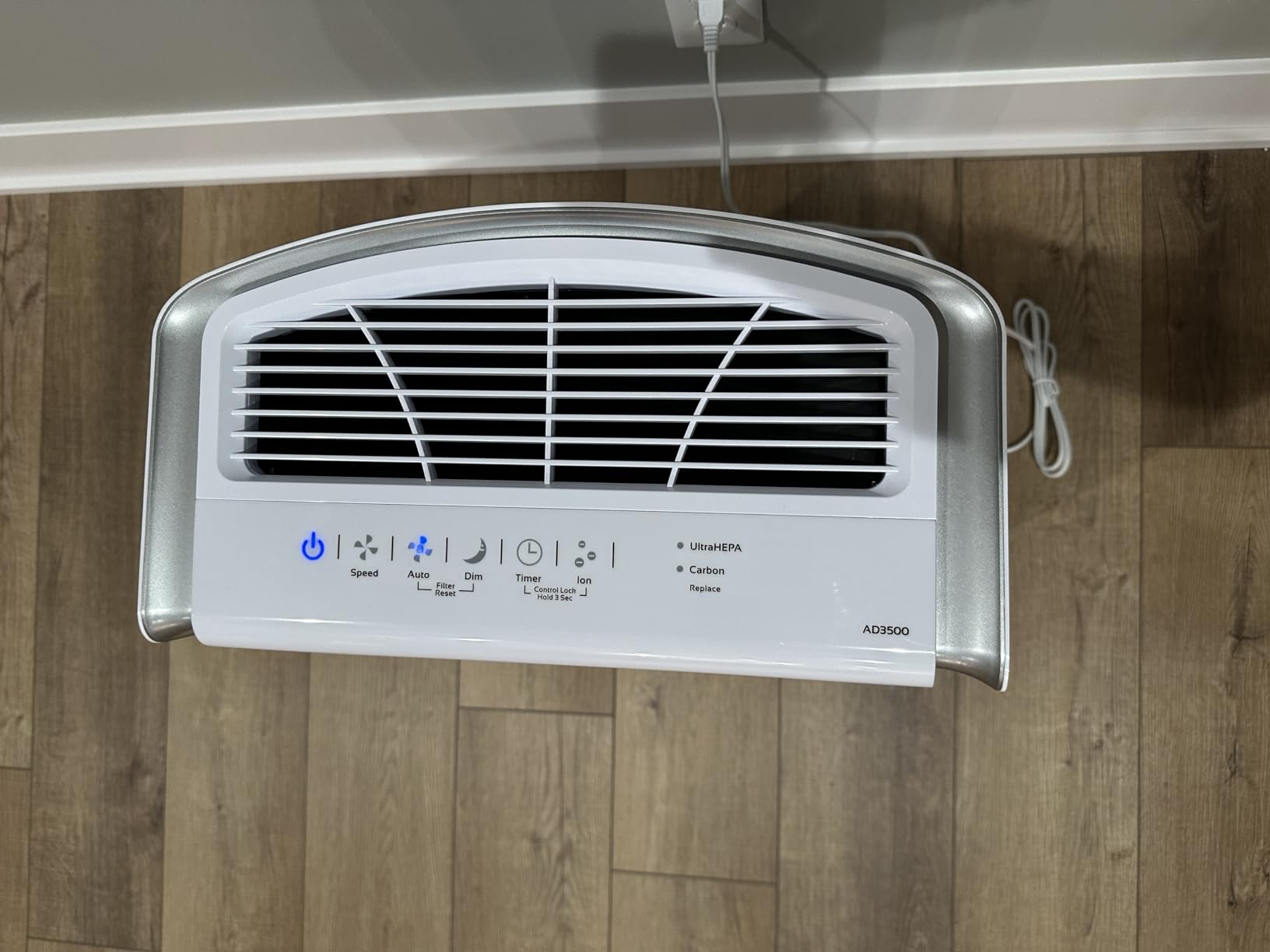 AIRDOCTOR AD3500 Air Purifier | Cleans Up to 2,520 ft2, Removes Smoke, Dust, Pet Hair, Odors, Pollen, Hospital-Grade UltraHEPA, Premium Carbon Filtration customer photo 2
