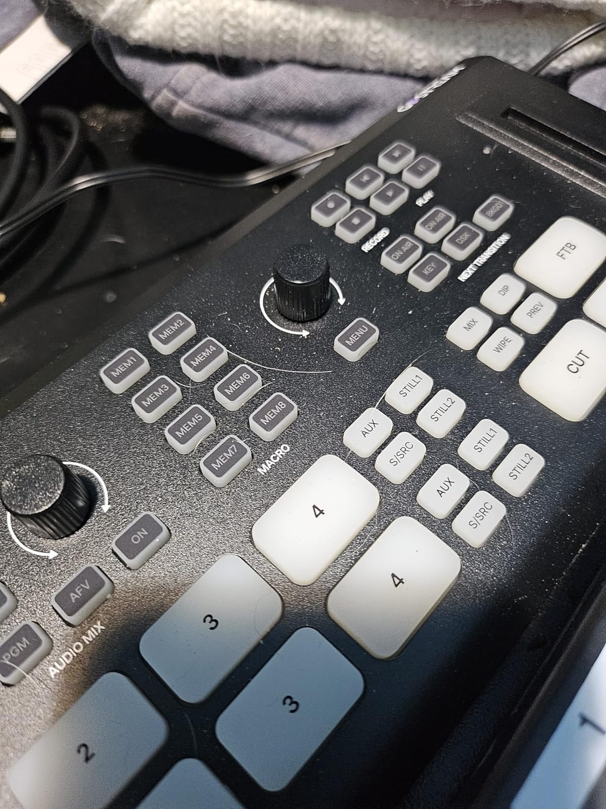 Osee GoStream Deck HDMI Pro Live Streaming Multi Camera Video Mixer Switcher with NDI Updatable customer photo 2