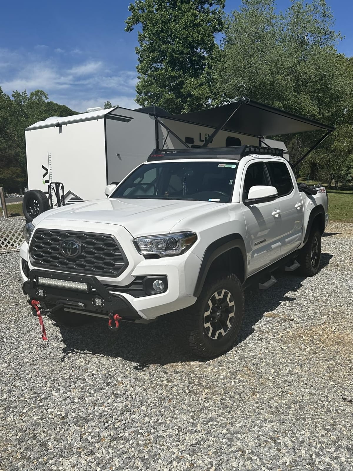 OPENROAD 6000 lbs UTV Winch, Waterproof IP67 Electric Trailer 6k Winch with 1/4 inch x 50ft Synthetic Rope, Wireless Remote and Winch Stopper (6000lb with Mounting Plate) customer photo 1