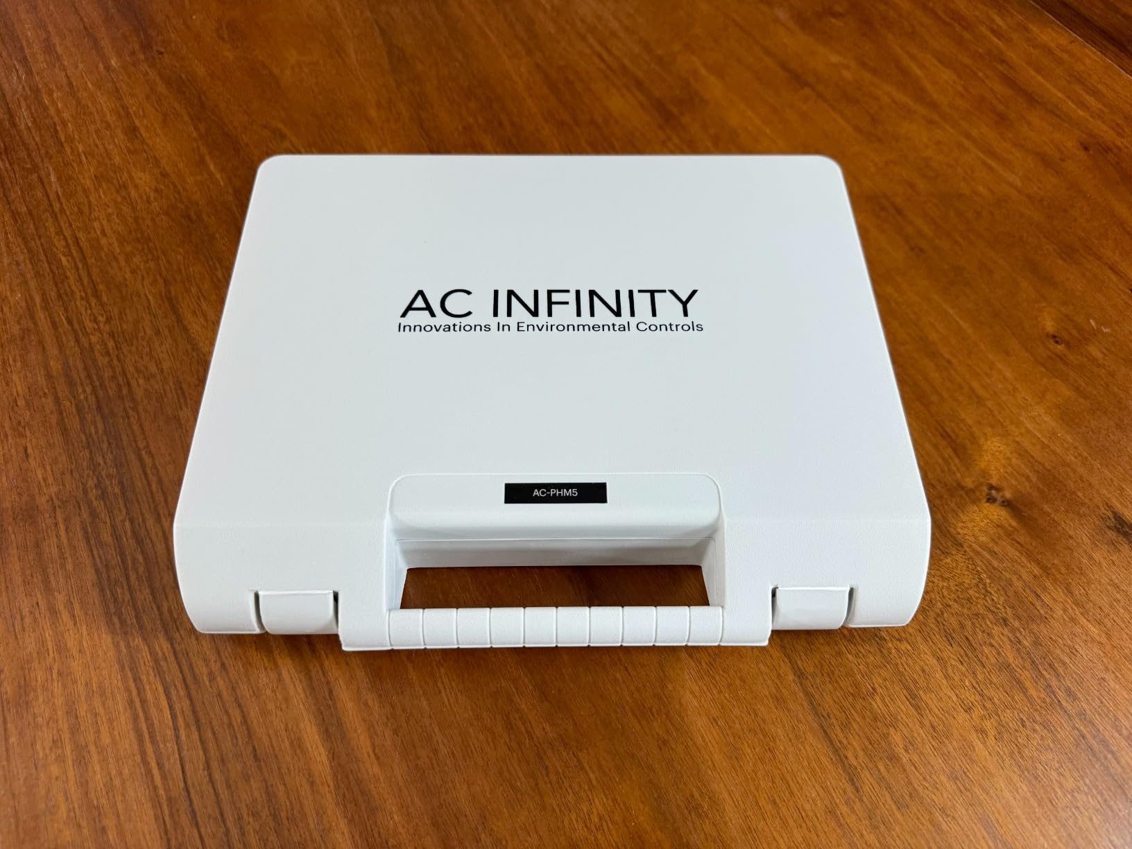 AC Infinity pH Meter PRO Kit, High Precision Digital pH Pen with +/-0.01 pH Accuracy and Interchangeable Probe, Nutrient Test pH Meter for Water Hydroponics Plants, Gardening, Aquariums, Swimming Pools customer photo 1