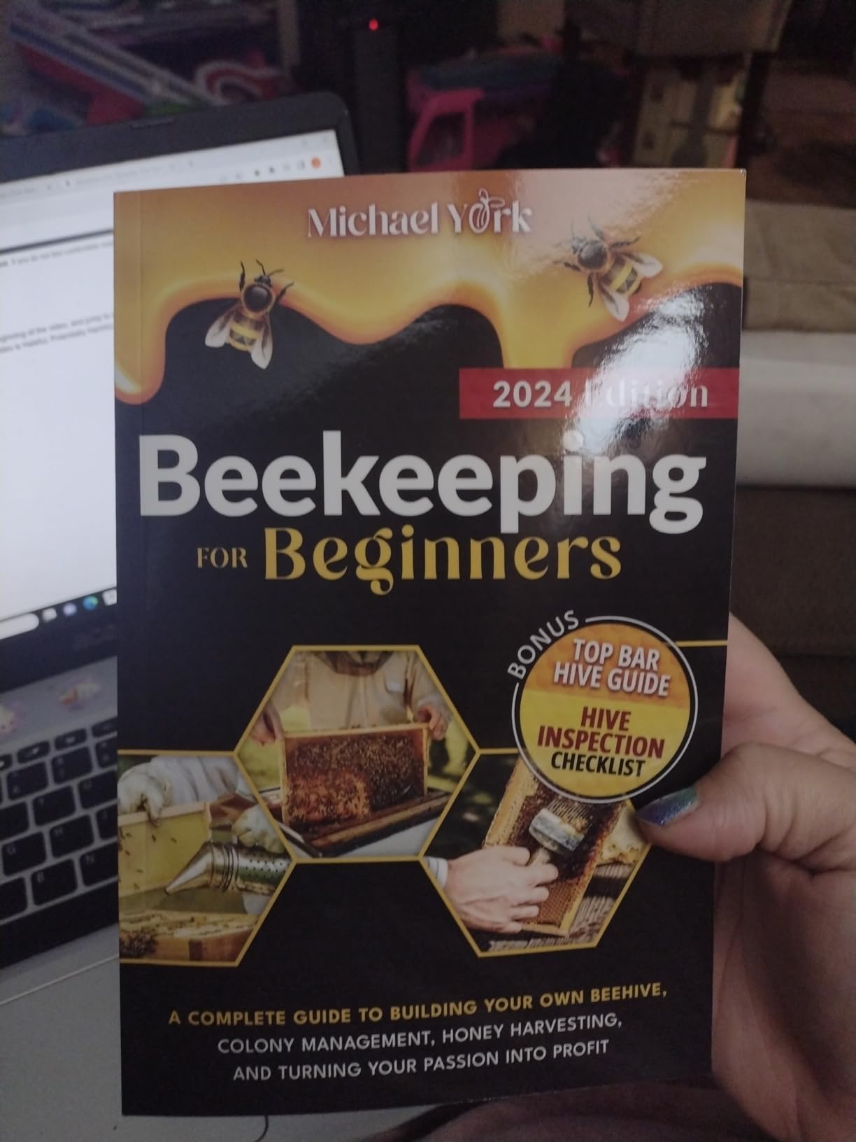 Beekeeping for Beginners: A Complete Guide to Building Your Own Beehive, Colony Management, Honey Harvesting, and Turning Your Passion into Profit | + BONUS: Hive Inspection Checklist customer photo 2