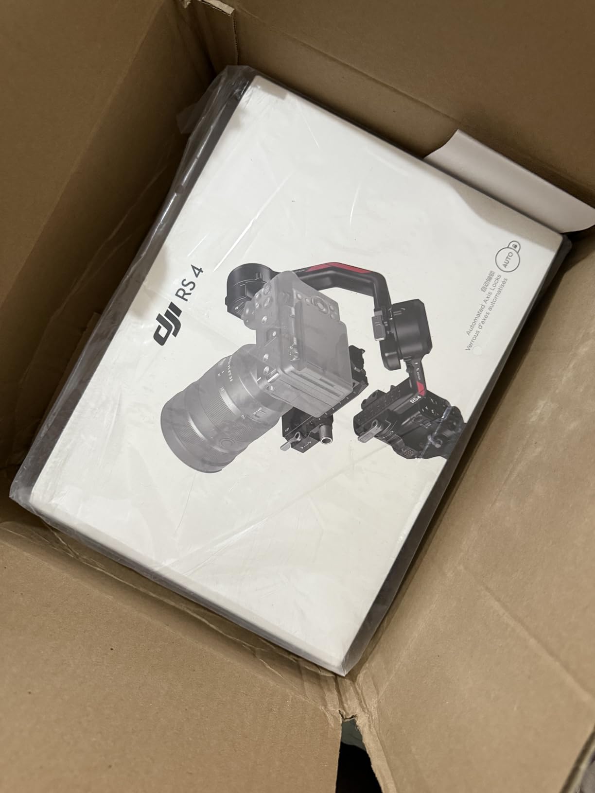 DJI RS 4, Gimbal Stabilizer for Camera, Canon/Sony/Nikon/Fujifilm | 2nd-Gen Native Vertical Shooting, 2-Mode Switch Joystick, Teflon Axis Arms, 3kg Payload customer photo 1