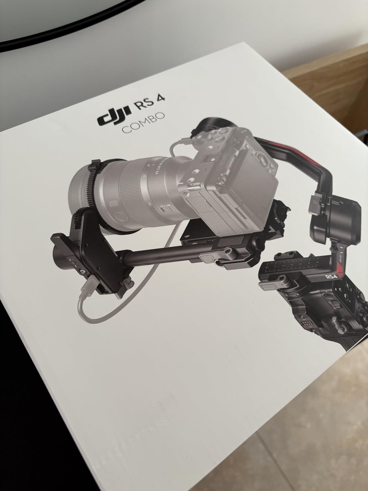 DJI RS 4, Gimbal Stabilizer for Camera, Canon/Sony/Nikon/Fujifilm | 2nd-Gen Native Vertical Shooting, 2-Mode Switch Joystick, Teflon Axis Arms, 3kg Payload customer photo 2