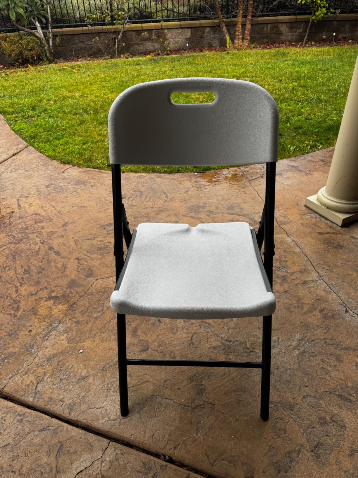 10 Pack Thicker 800 LBS White Folding Chairs, Commercial Grade Folding Chair, Foldable Chairs for Events customer photo 1