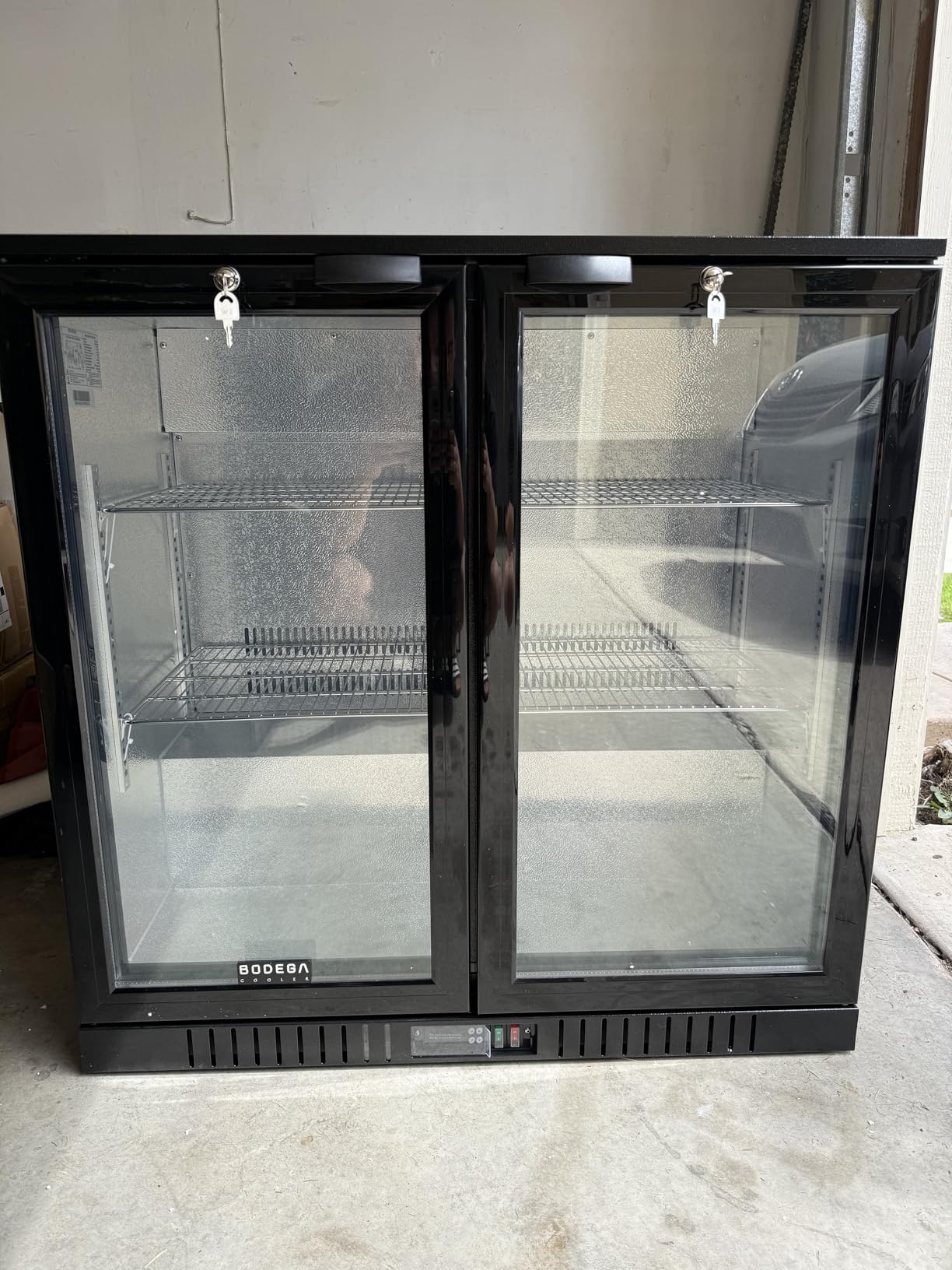 BODEGACOOLER Back Bar Cooler, 2 Door Commercial Beverage Refrigerator, 7.4 Cu.Ft Holds 209 Cans/117 Bottles, Under Counter Bar Fridge with LED light & Low-E Self-Closing Glass Doors customer photo 1