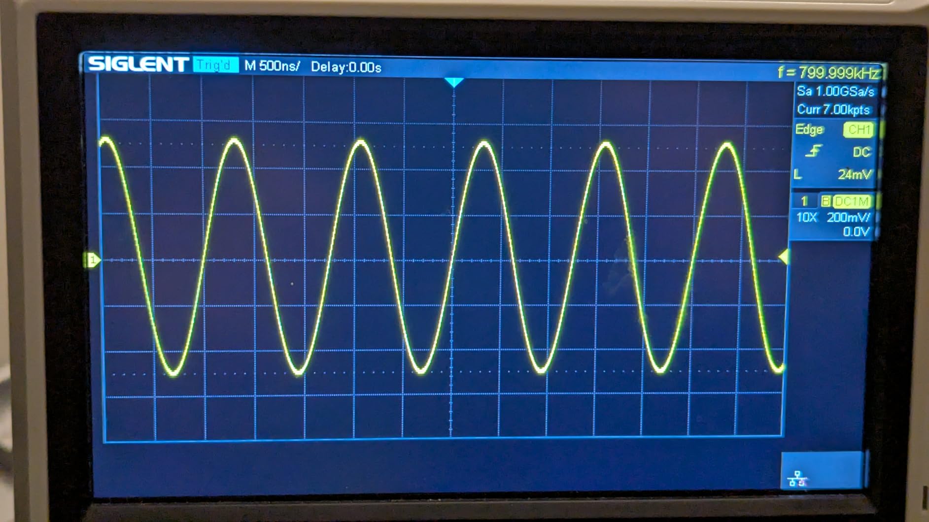 OWON Waveform Generator, 60MHz Bandwidth, 300MSa/s Sampling Rate, 14 bits Vertical Resolution, 8K Waveform Length, 5 Basic Waveforms, 160 built-in Arbitrary Waveforms, with 3.6IN LCD Display DGE1060 customer photo 2