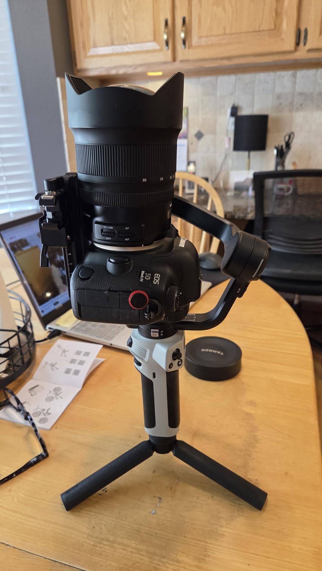 ZHIYUN CINEPEER Weebill 3E, 3-Axis Lightweight Gimbal Stabilizer for DSLR & Mirrorless Camera Canon/Sony/Panasonic/Nikon, 3KG Payload, Native Vertical Shooting, Bluetooth Shutter Control customer photo 1