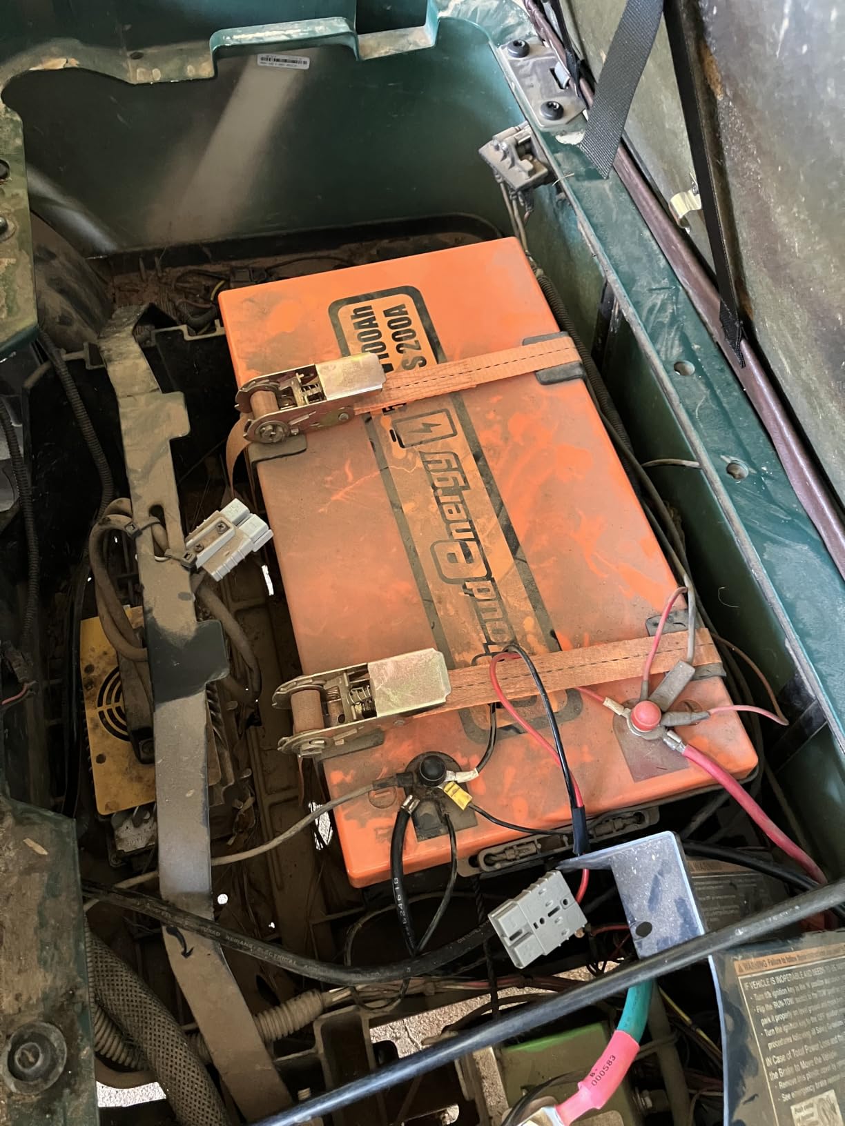 Cloudenergy 48V(51.2V) 105Ah LiFePO4 Lithium Golf Cart Battery Built-in 250A BMS,with Mobile APP,Touch Monitor and retention strap,6000+ Cycles,Perfect for Golf Carts(GFA48V-105AH With Charger) customer photo 2