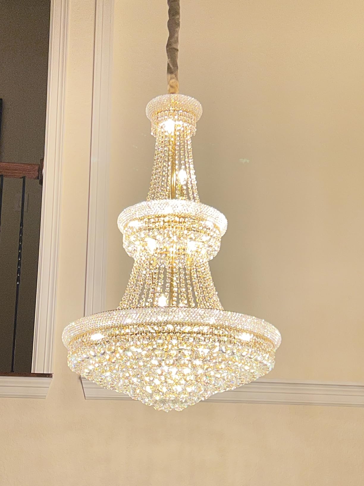 19-Lights High Ceiling Chandelier Modern Gold Crystal Chandeliers Large Foyer Chandelier Fixtures for Staircase Living Room Hallway Entryway (H47 x W31.5) customer photo 1