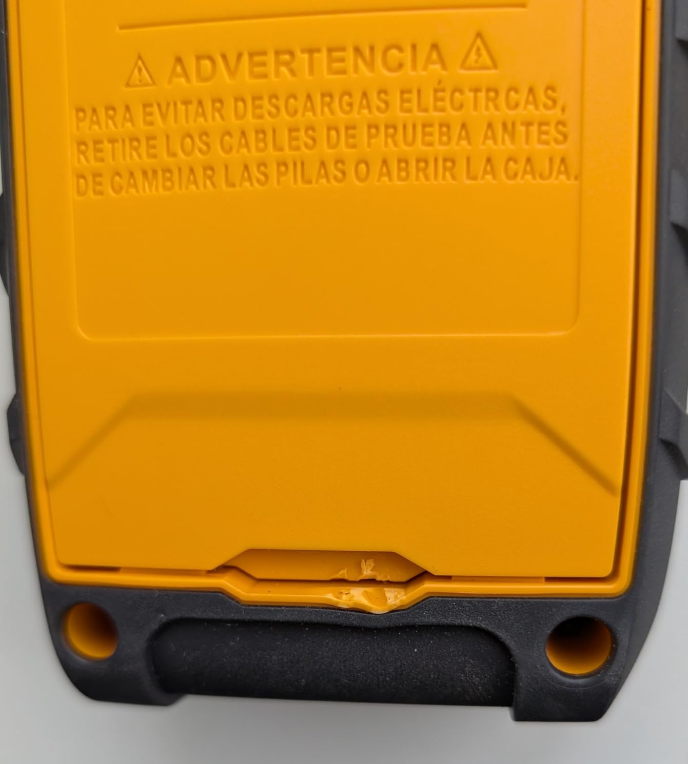 Ideal Electrical SureTrace Digital Circuit Tracer (61-946) | Cable tracer for breakers, fuses, wires, dead shorts, splice errors, 480V AC/DC, backlit display, circuit tracer kit customer photo 1