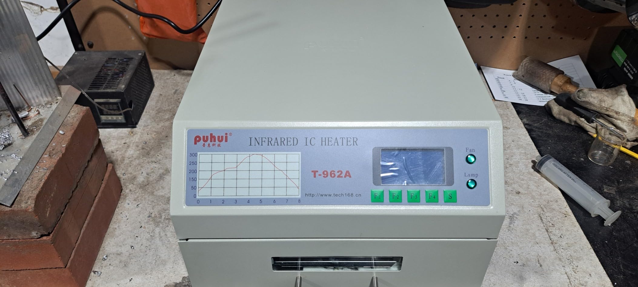 INTBUYING 110 V Reflow Oven T962A 1500 W Micro-computer Control Reflow Soldering Machine with 11.8x12.6 Inch Soldering Area Drawer Type Lead Infrared IC Heater customer photo 1