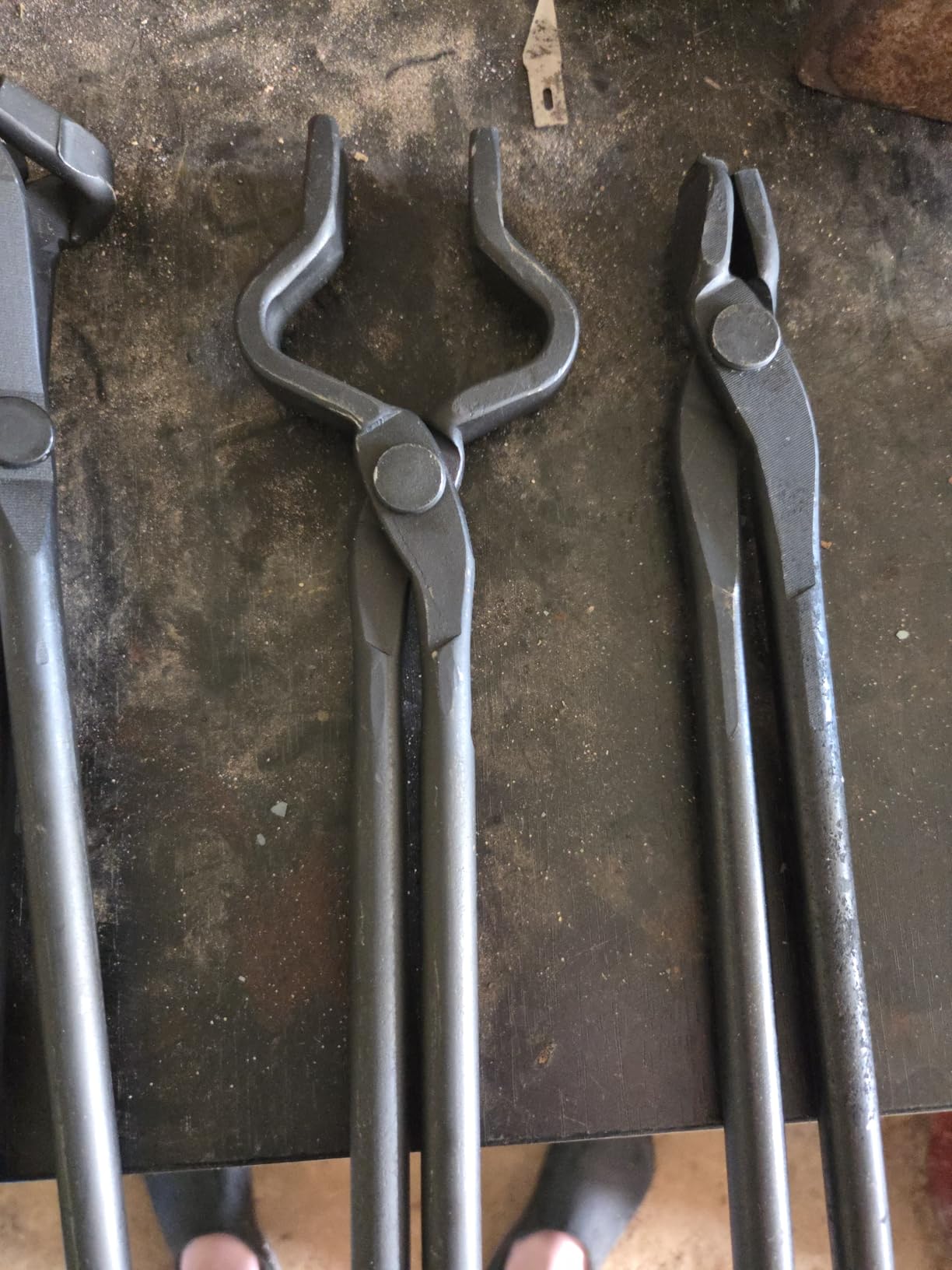 Blacksmith Tongs - V-Bit, Flat, Blade, Square Jaw, Wolf Jaw (5PCS) | Knife Making Forge Tong Set Assembled Steel Blacksmithing Bladesmith customer photo 1