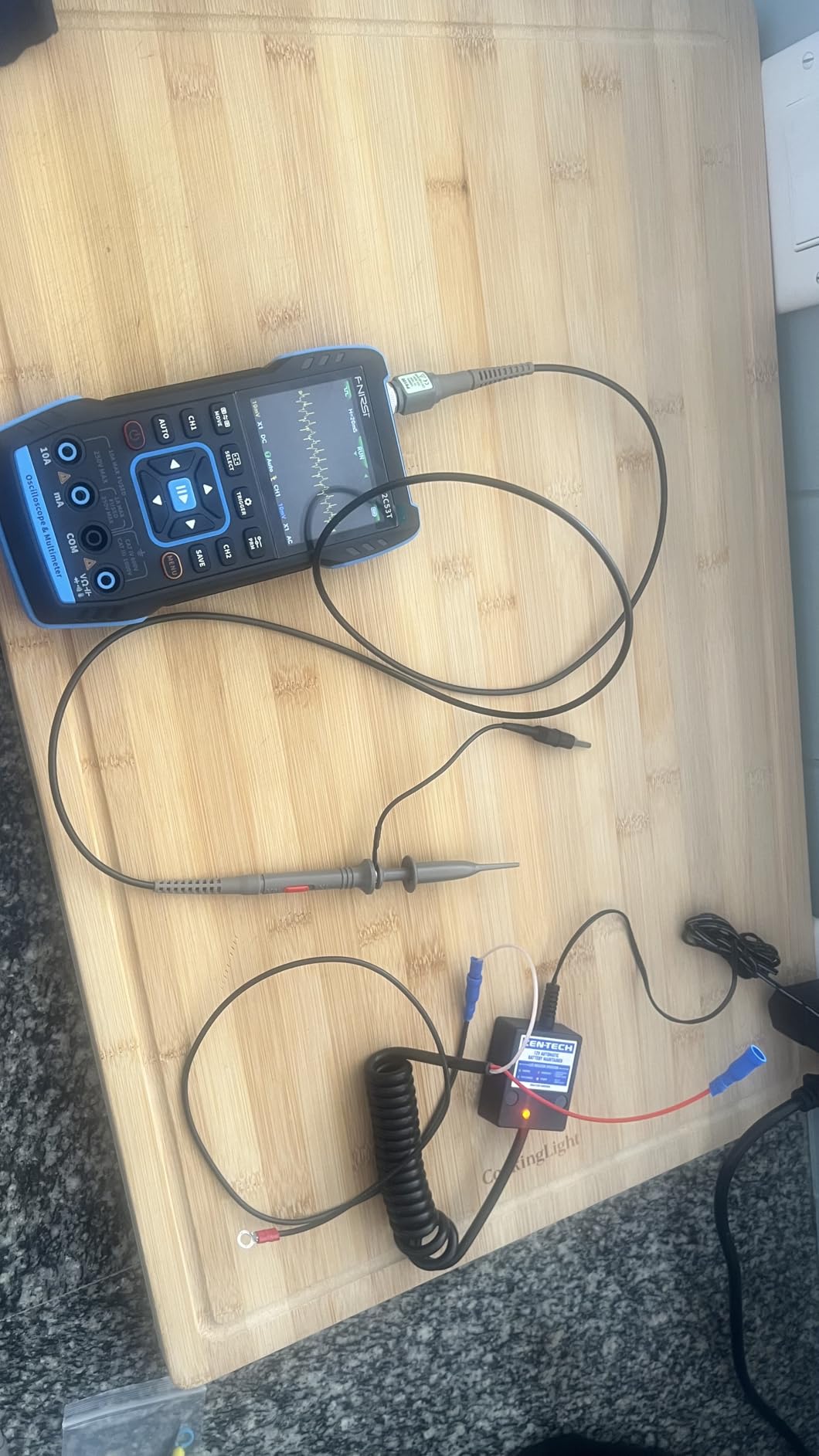 FNIRSI 2C53T Upgraded Handheld Oscilloscope, 50MHz Bandwidth, 3IN1 Digital Oscilloscope Multimeter DDS Generator, 250MS/s Sampling Rate, 19999 Counts customer photo 2