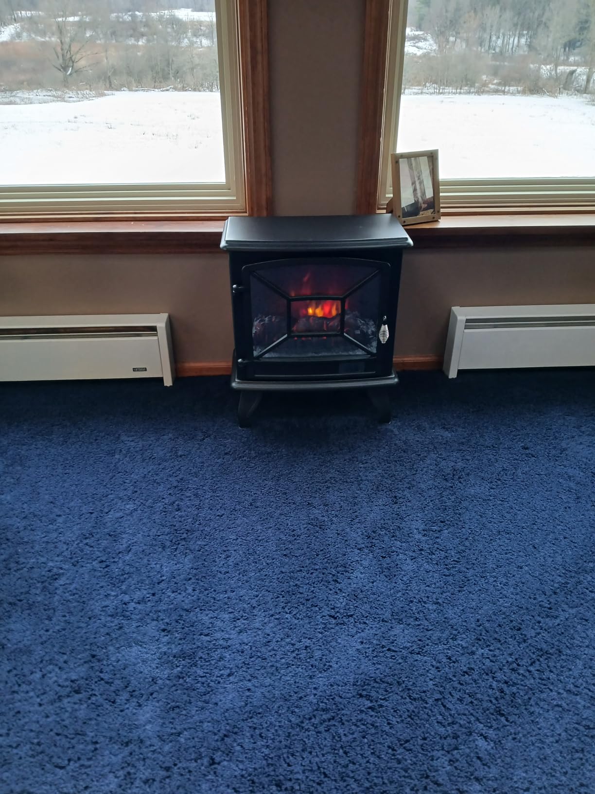 Silonn Electric Fireplace Heater, Quick Heating Portable Fireplace with App & Remote, 24
