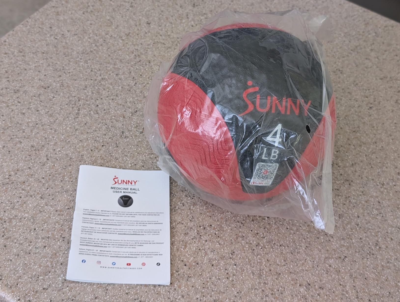 Sunny Health & Fitness Medicine Ball with Premium Dual Textured Grip | 4-30LB Weighted Rubber Medicine Ball, Bouncing Wall Ball, Slam Ball Workouts, Throws Squats Core Strength Training customer photo 2